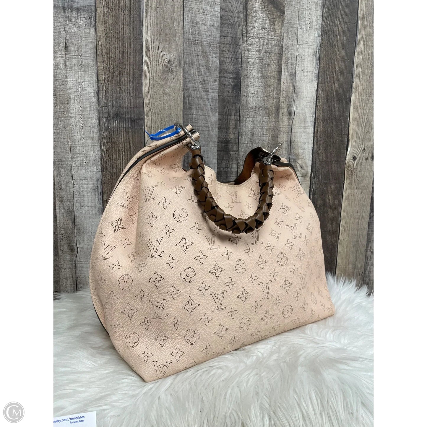 Handbag Luxury Designer By Louis Vuitton, Size: Large