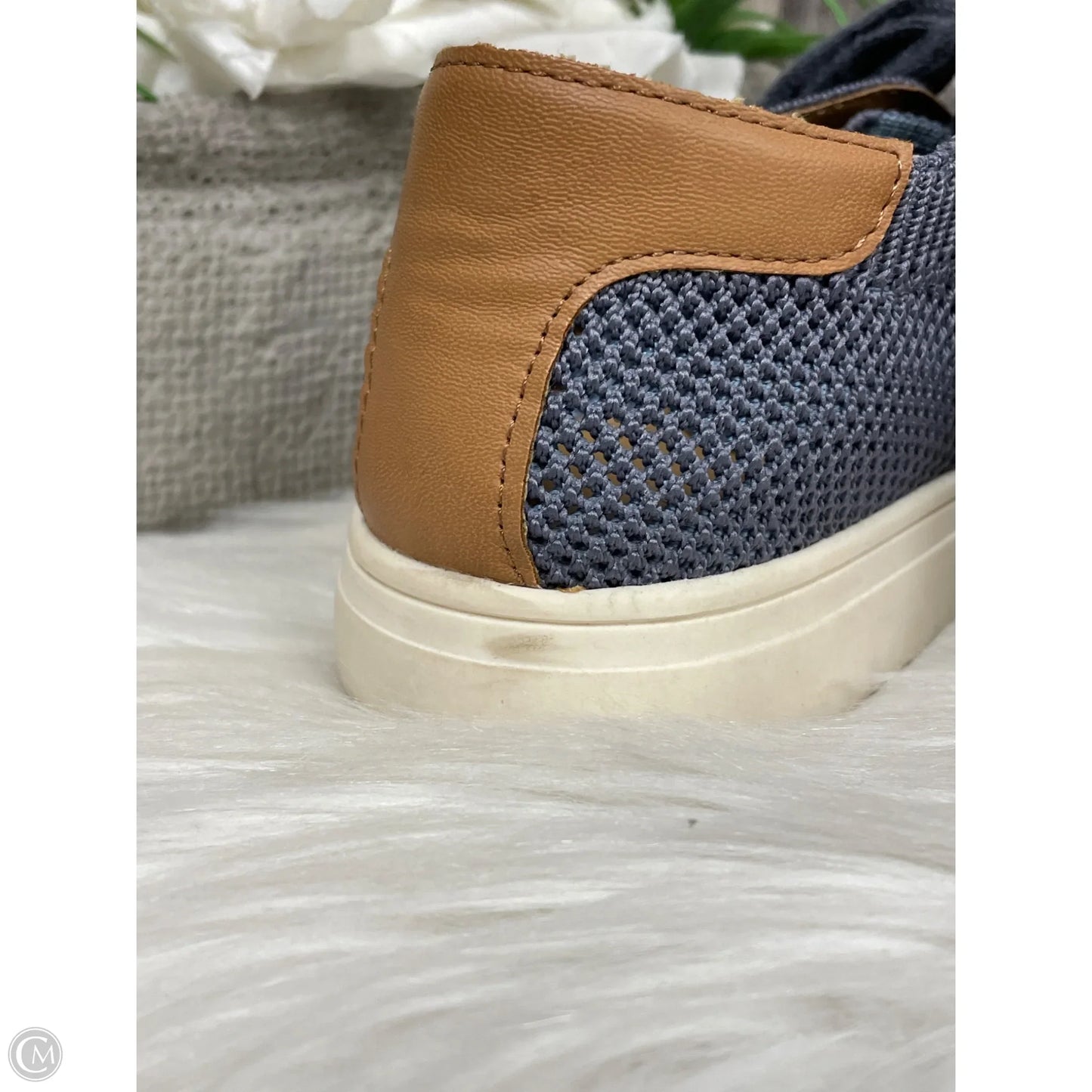 Shoes Sneakers By Lucky Brand In Blue, Size: 6.5