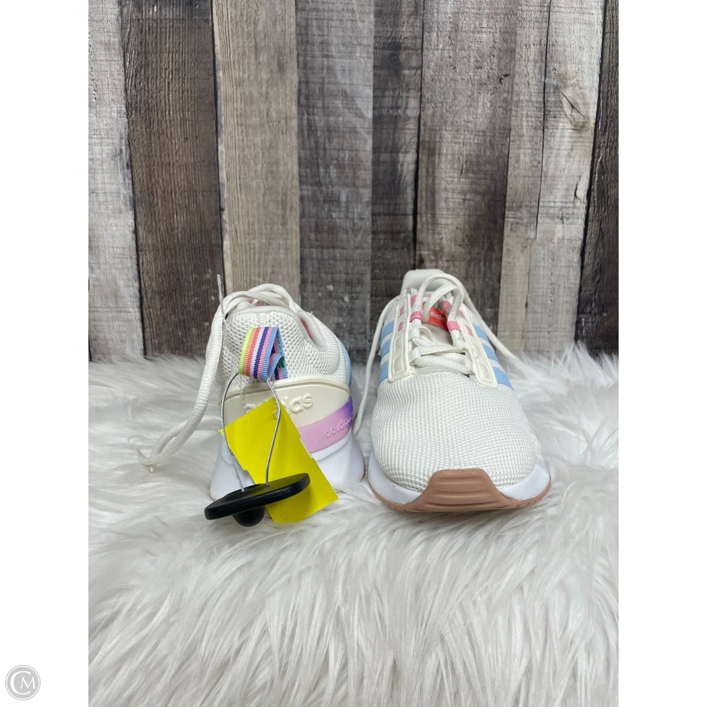Shoes Athletic By Adidas In Cream, Size: 8.5