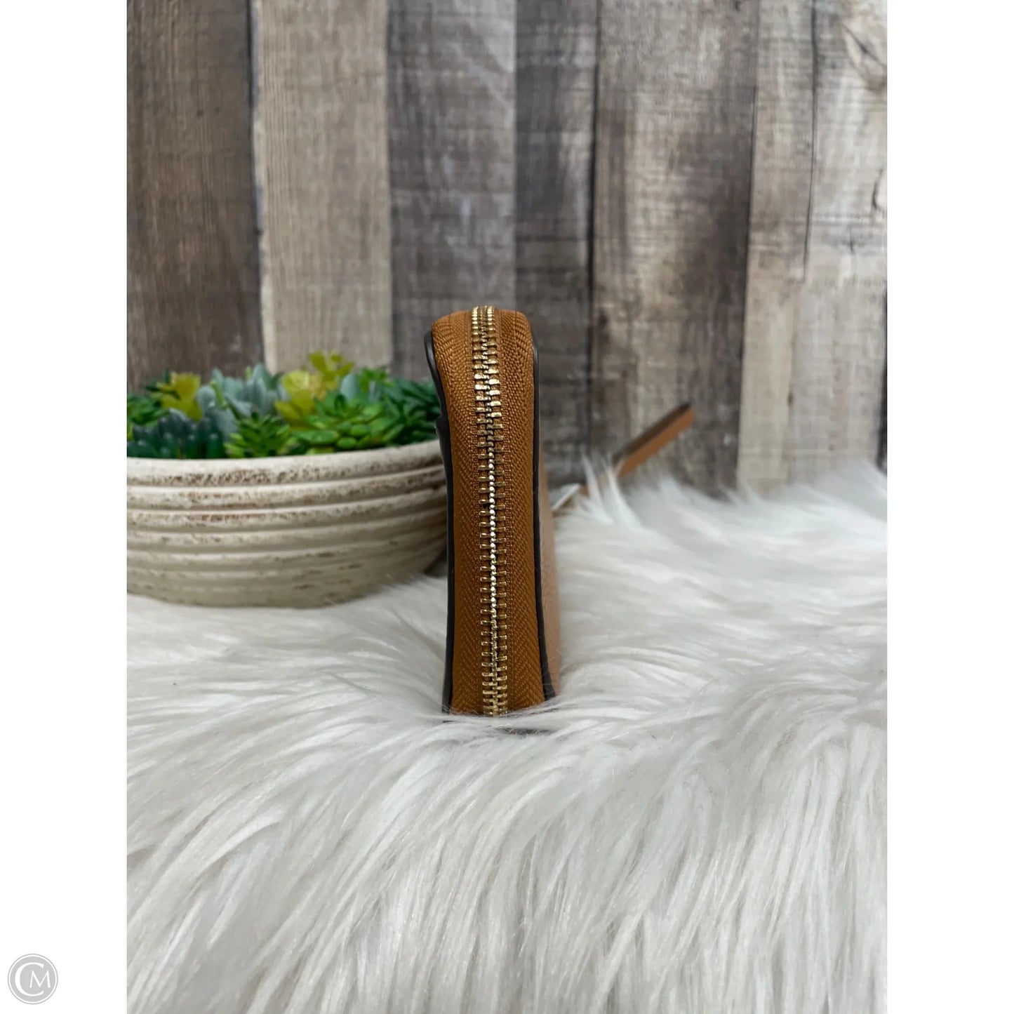 Wallet Designer By Tory Burch, Size: Medium