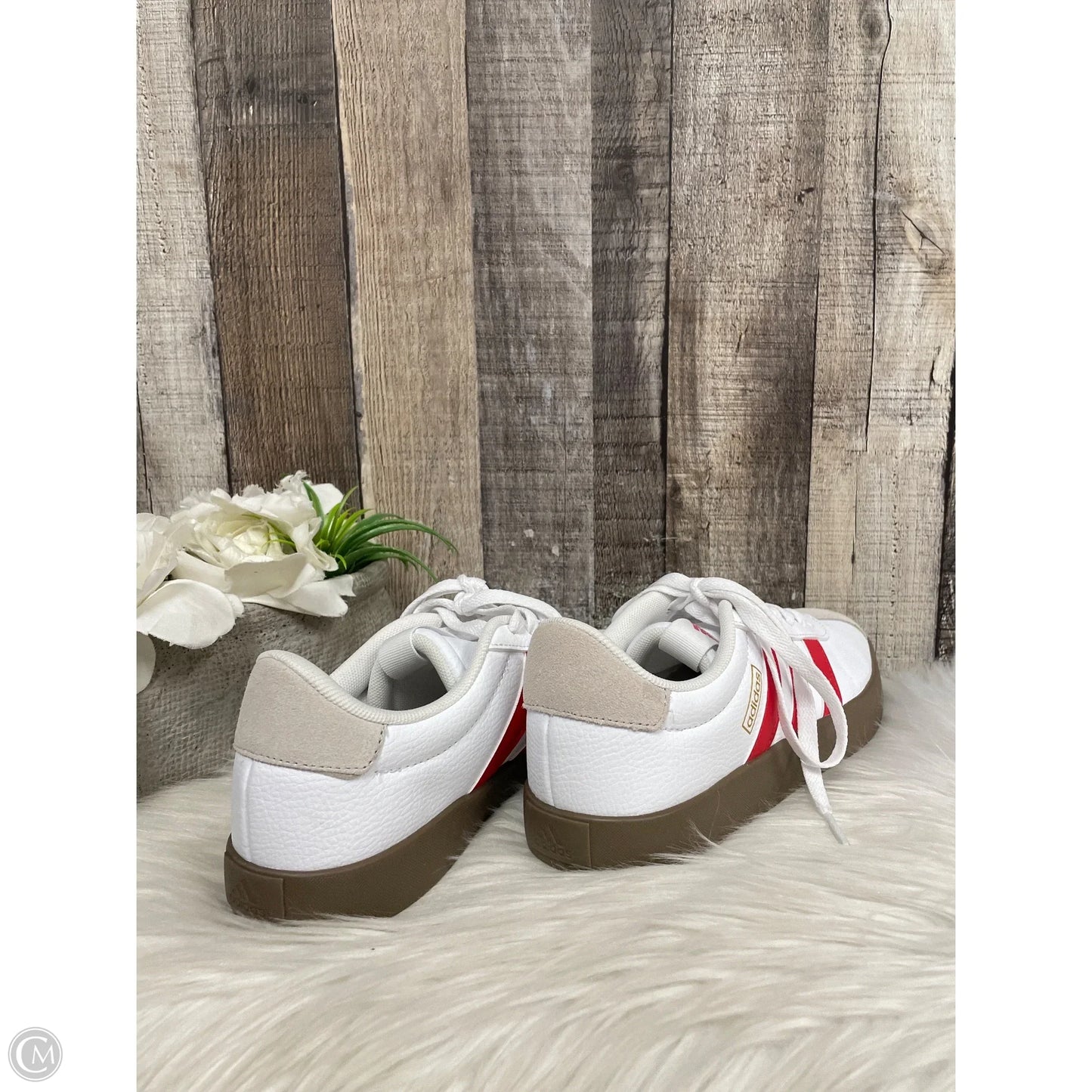 Shoes Athletic By Adidas In White, Size: 7.5