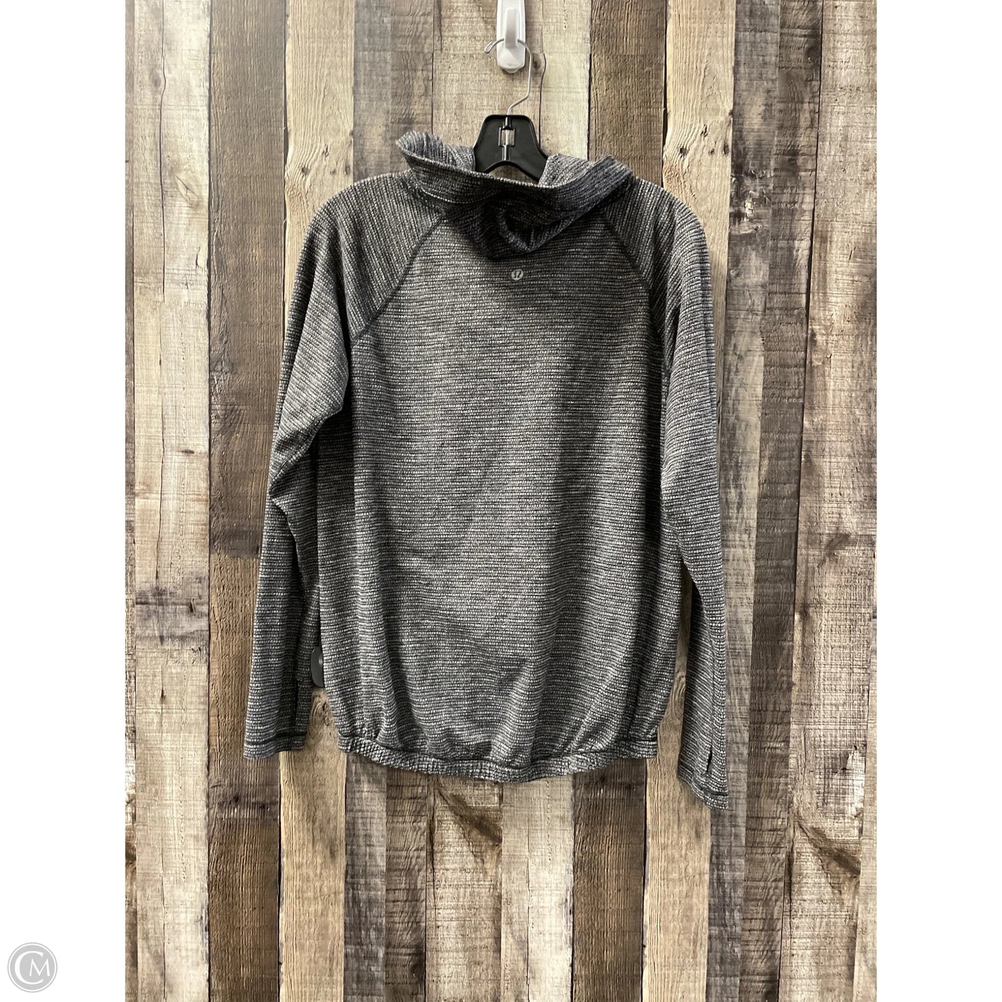 Athletic Top Long Sleeve Collar By Lululemon In Grey, Size: S