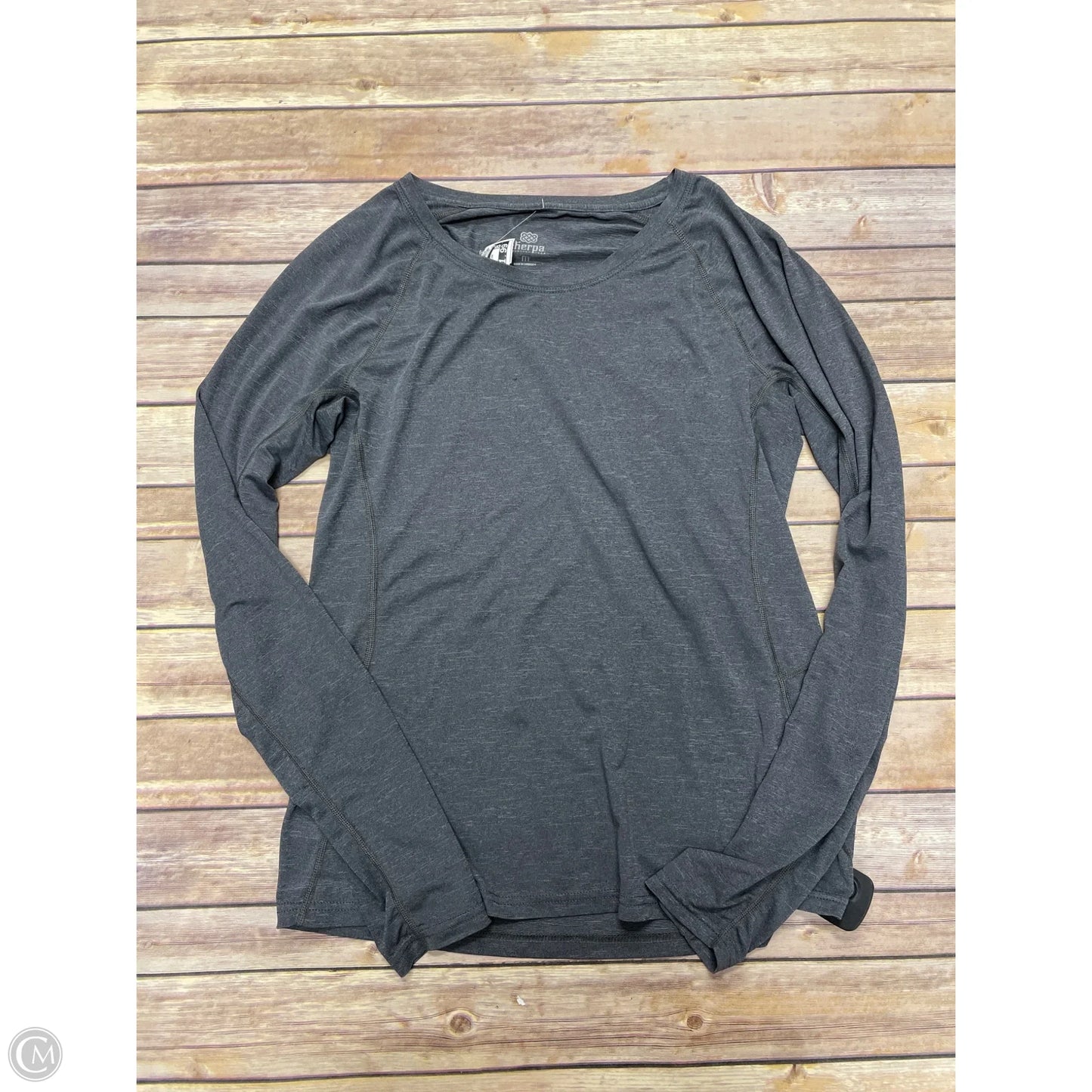 Athletic Top Long Sleeve Collar By Cme In Grey, Size: M