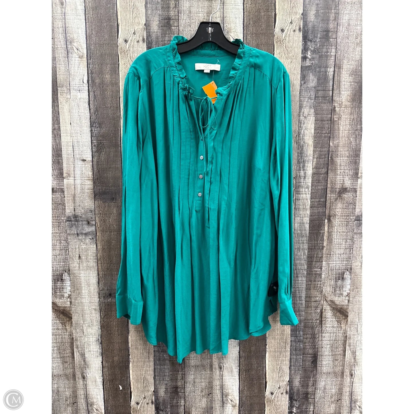 Top Long Sleeve By Loft In Green, Size: Xl