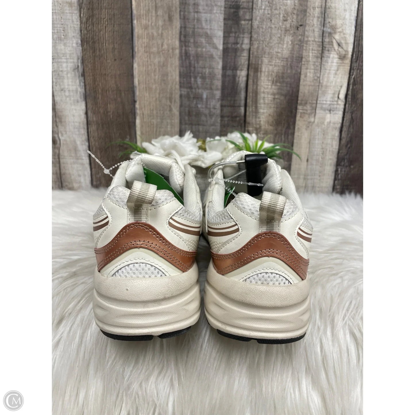 Shoes Athletic By Avia In Beige, Size: 10