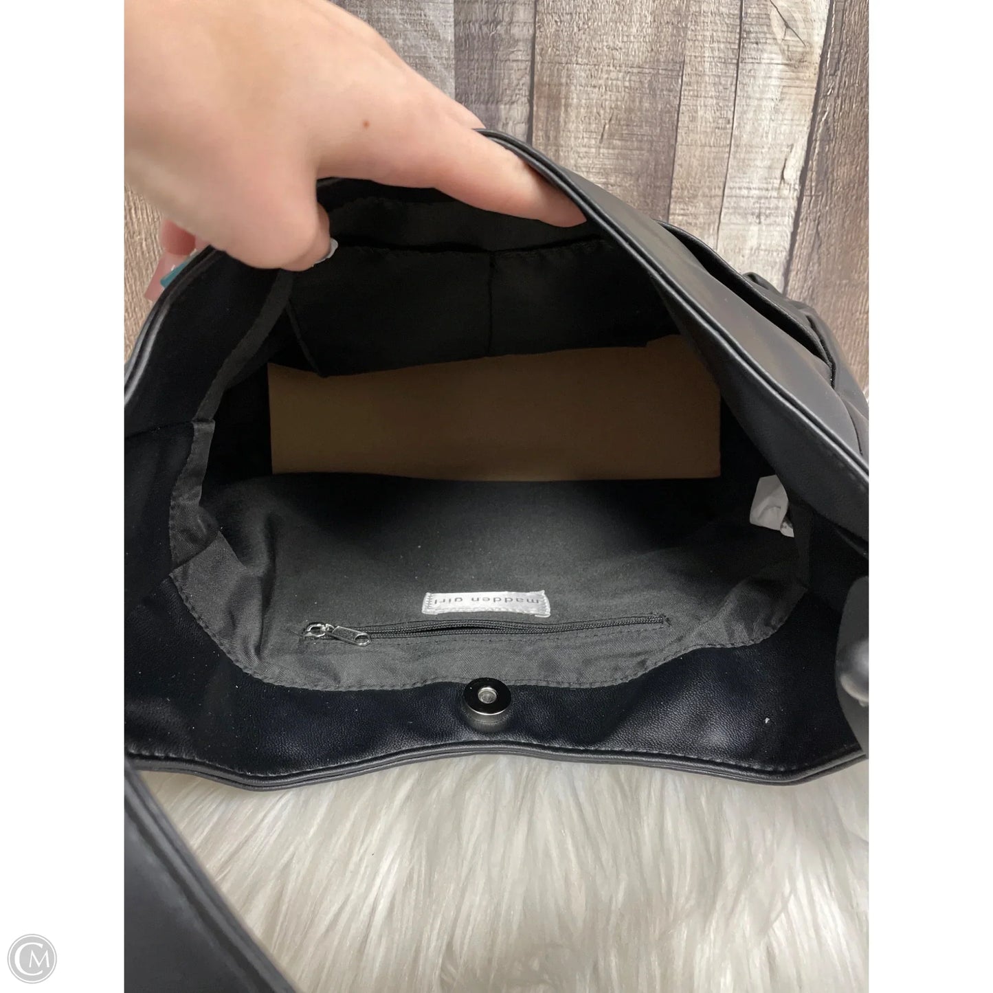 Handbag By Madden Girl, Size: Medium
