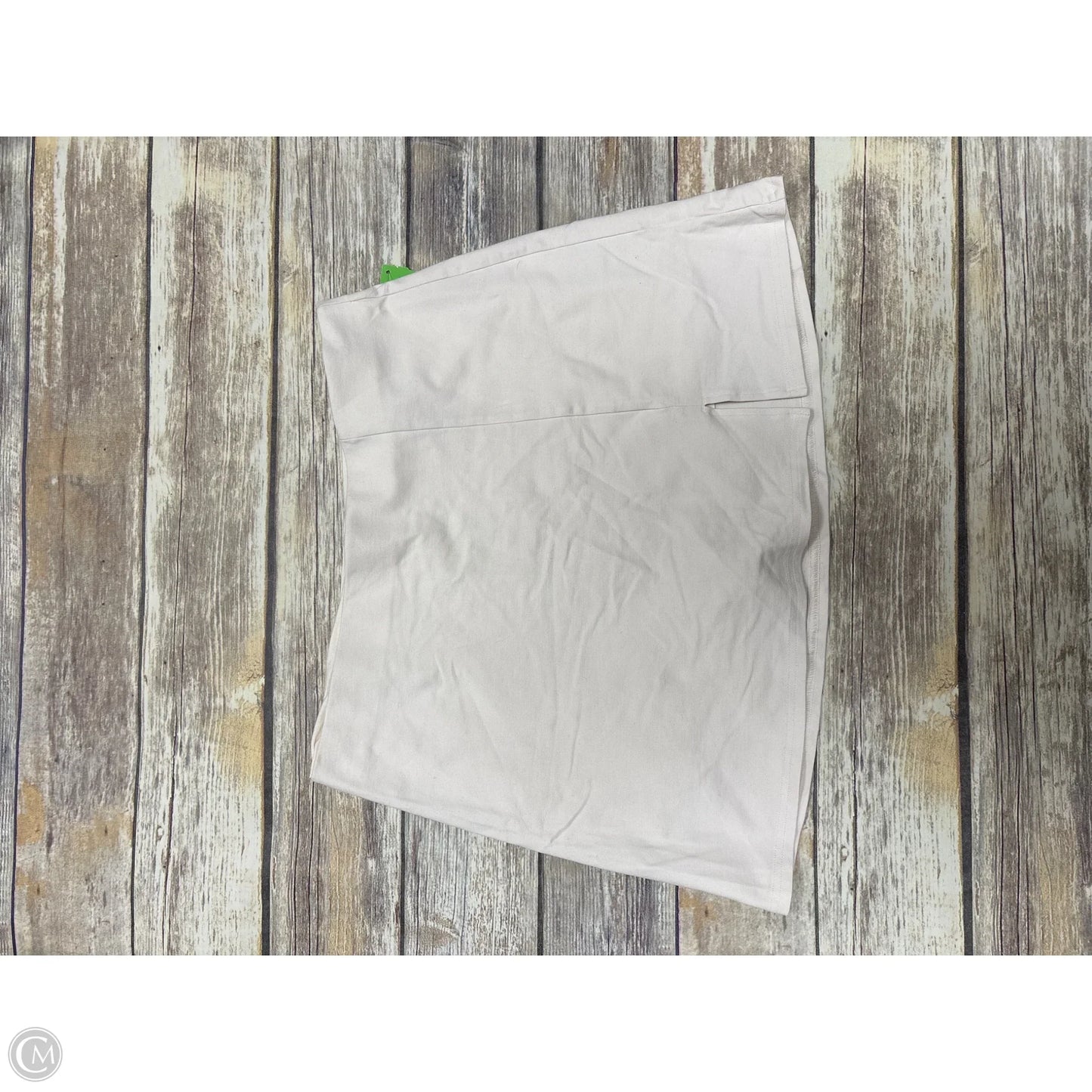 Skort By American Eagle In Cream, Size: L