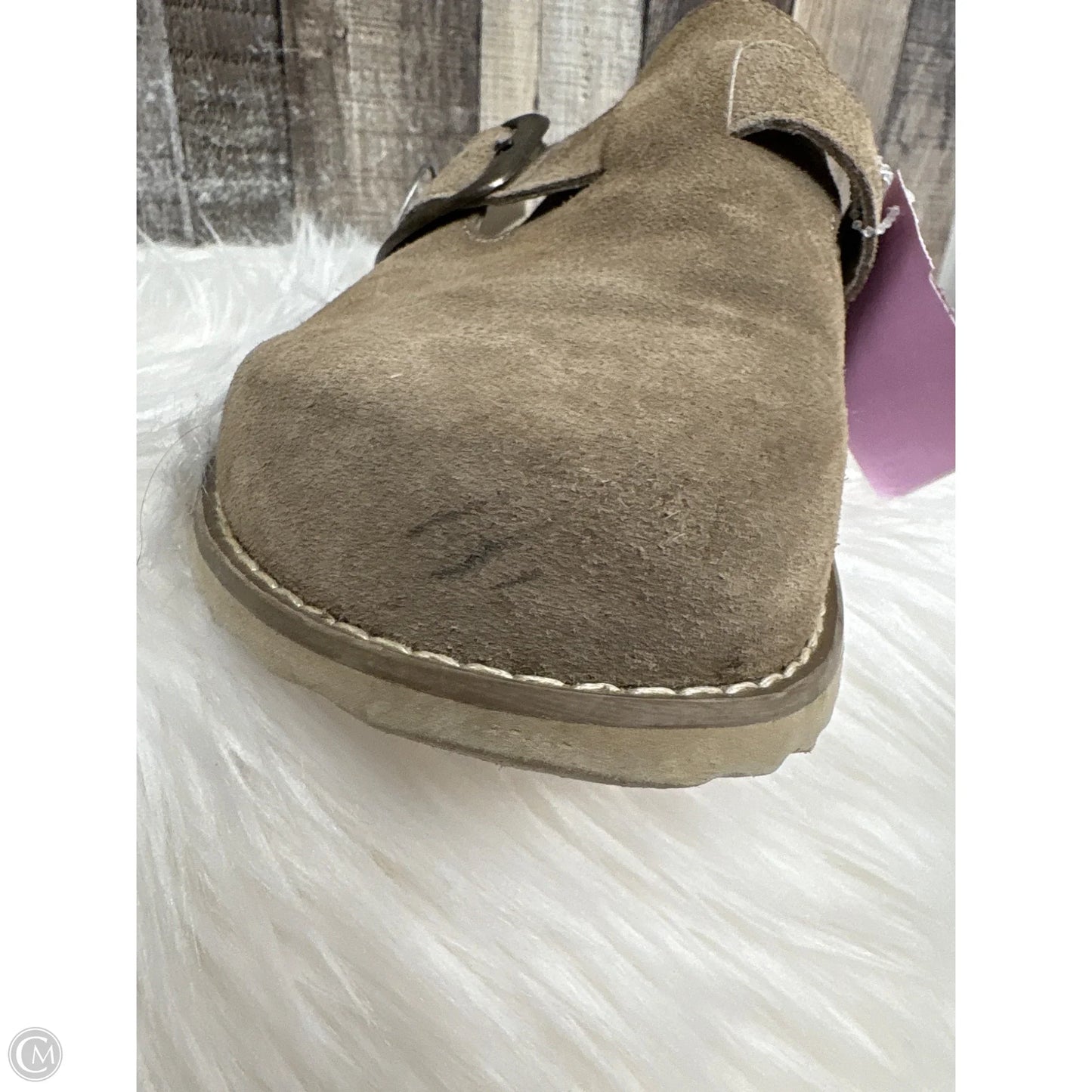Shoes Flats By Cushionaire In Taupe, Size: 9