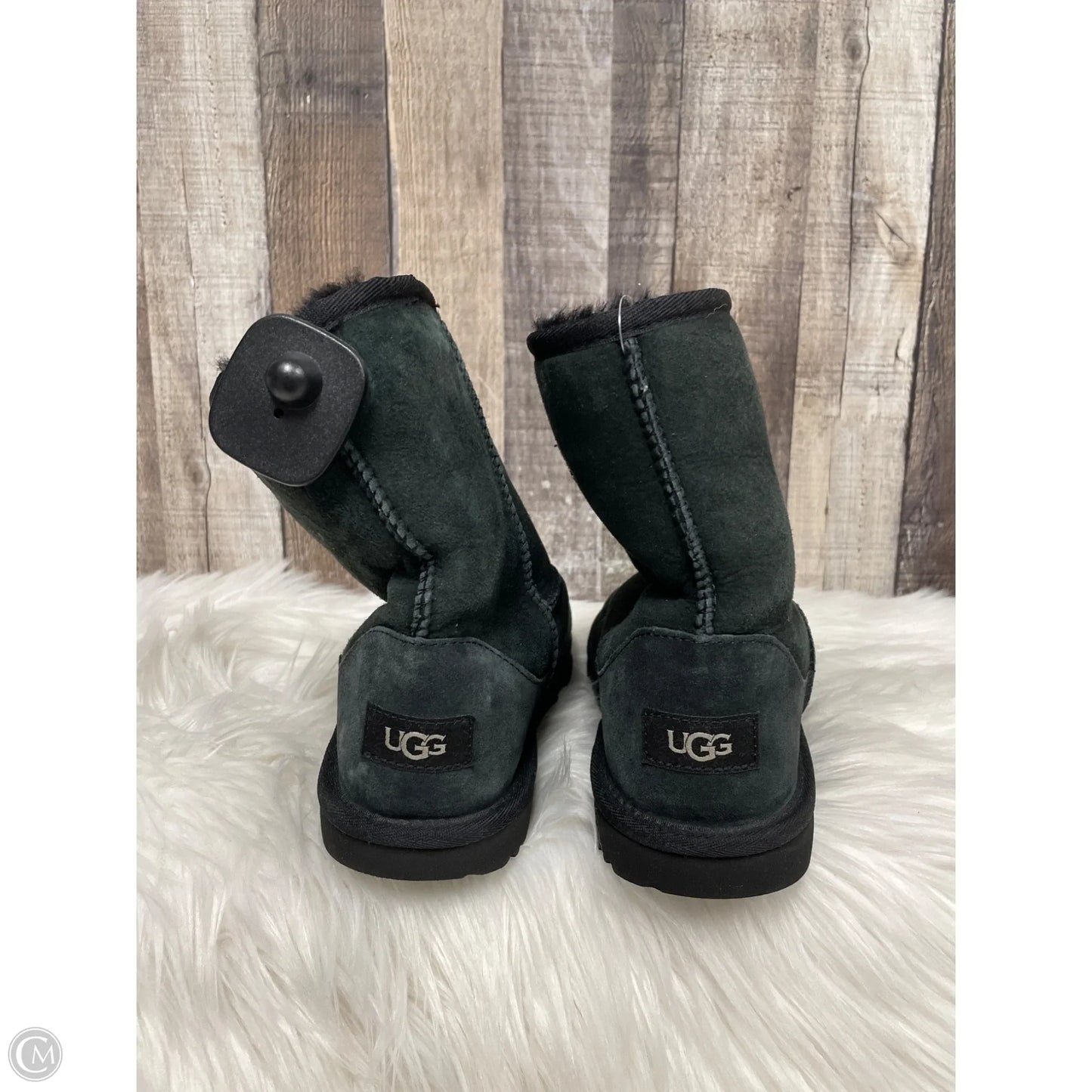 Boots Designer By Ugg In Black, Size: 6