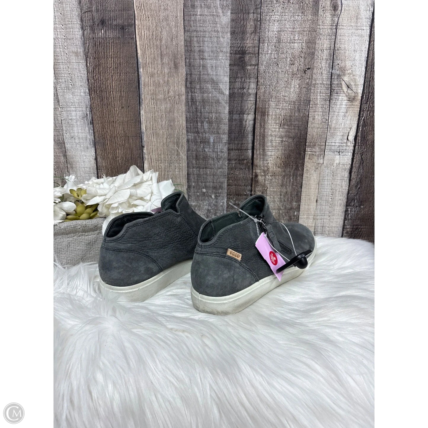 Boots Ankle Flats By Ecco In Grey, Size: 9