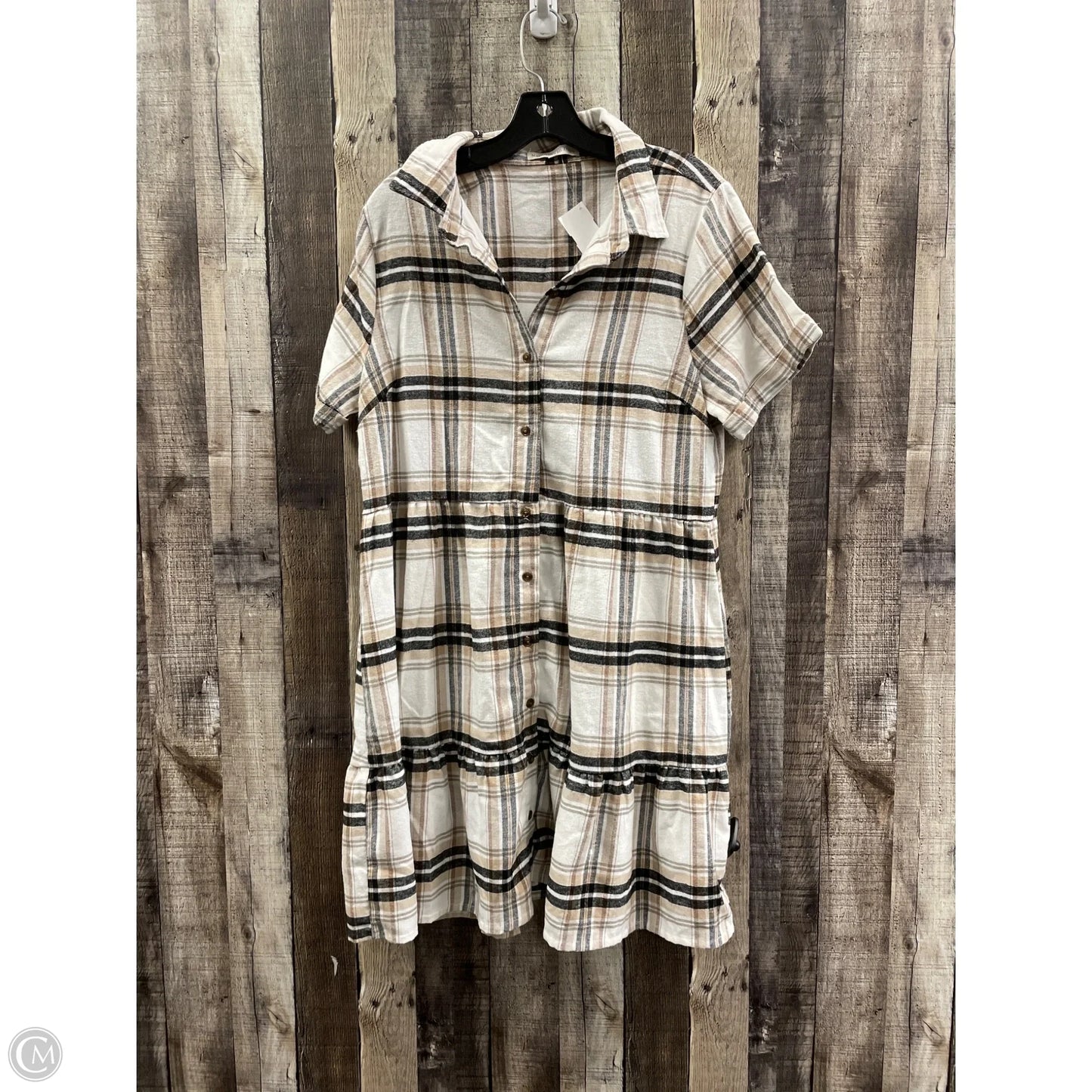 Dress Casual Short By Cme In Plaid Pattern, Size: L