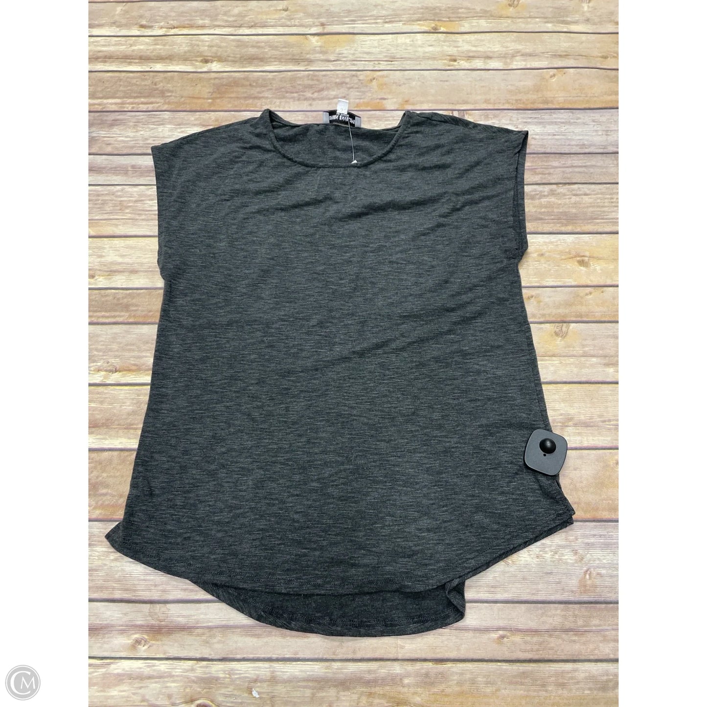 Top Sleeveless By Green Envelope In Grey, Size: S