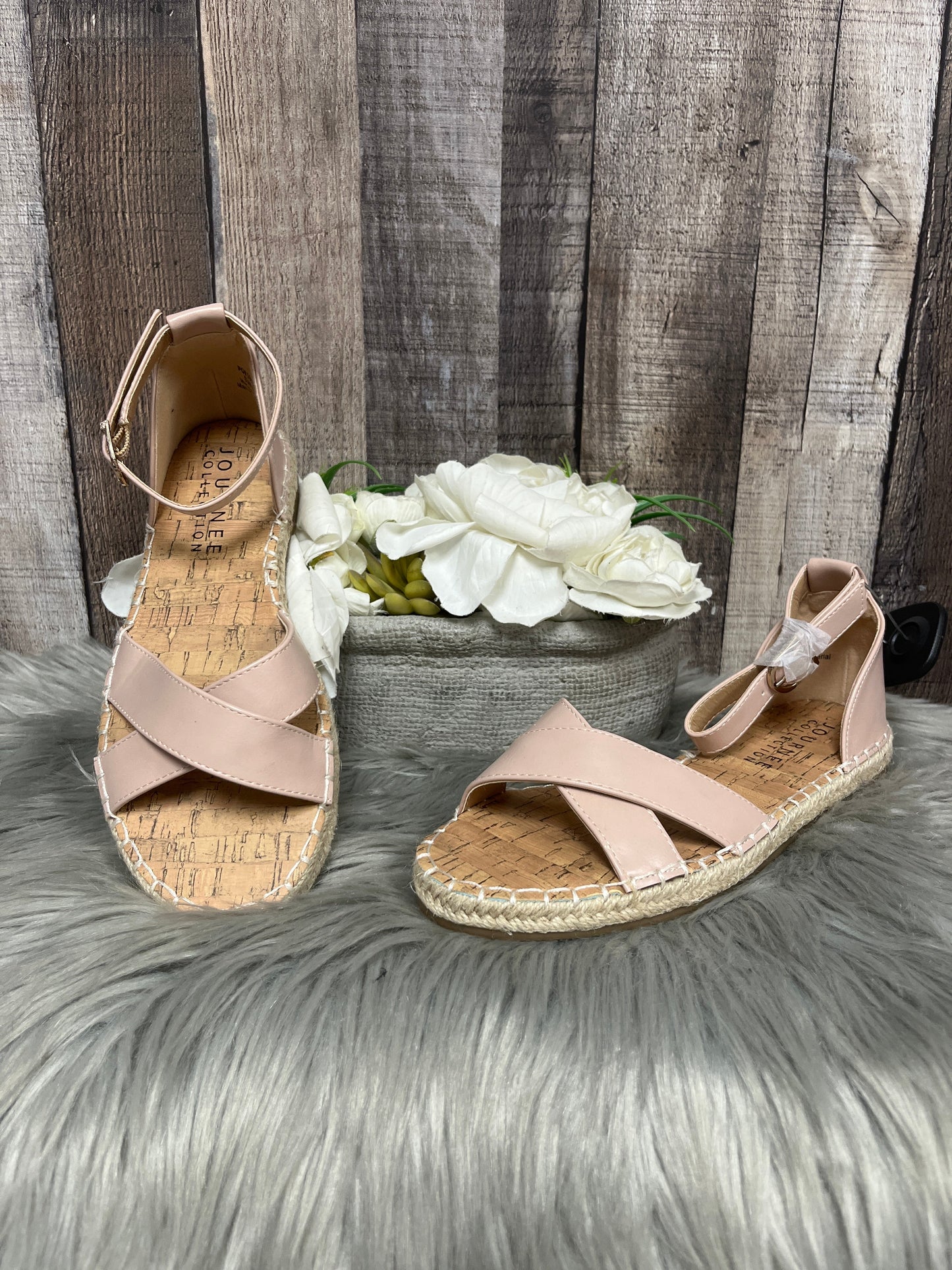 Shoes Flats By Journee Size: 6.5