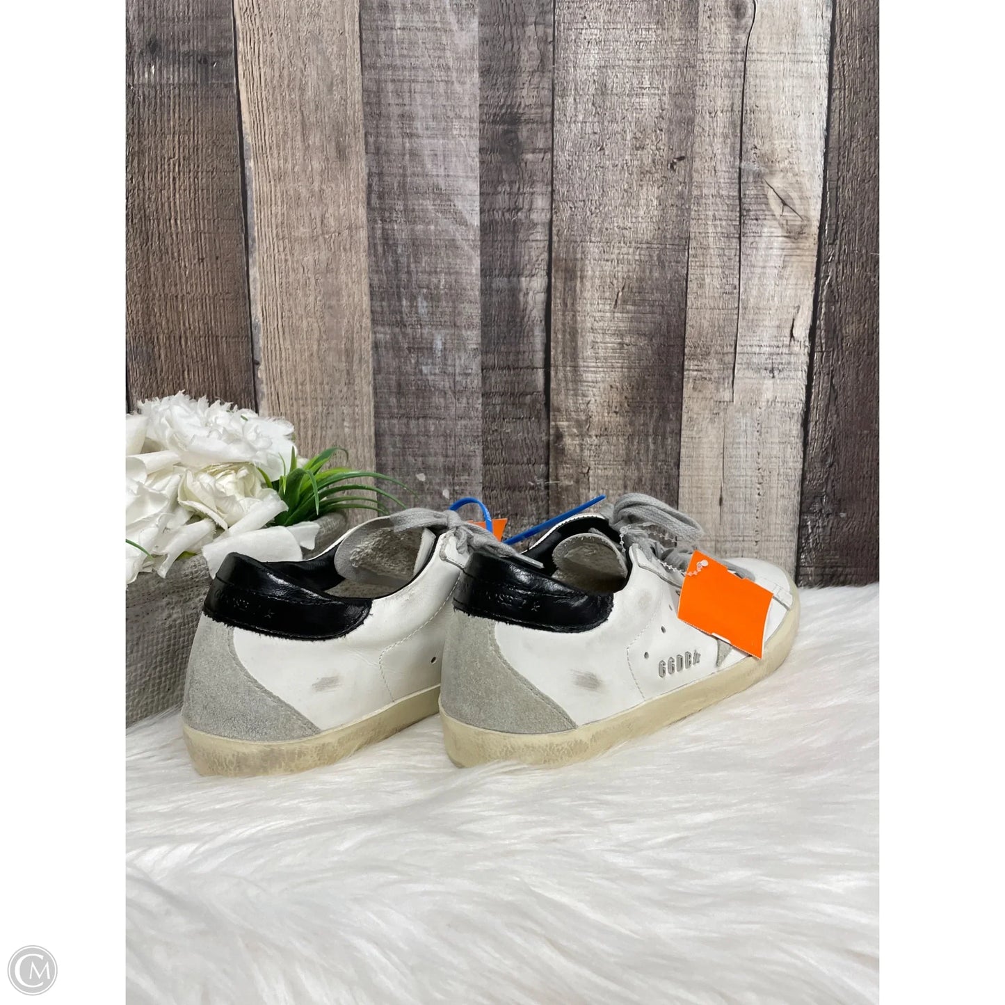 Shoes Luxury Designer By Golden Goose In White, Size: 7