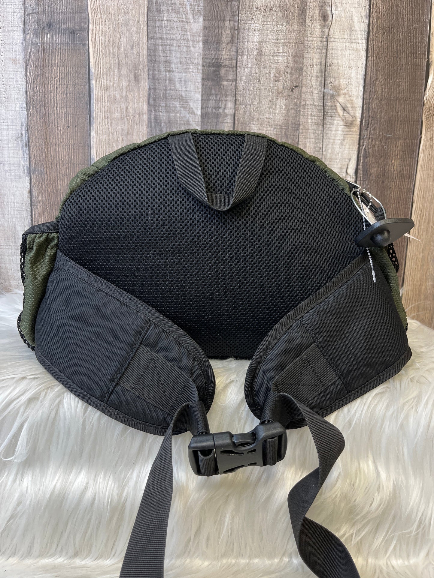 Belt Bag By Eddie Bauer Size: Large