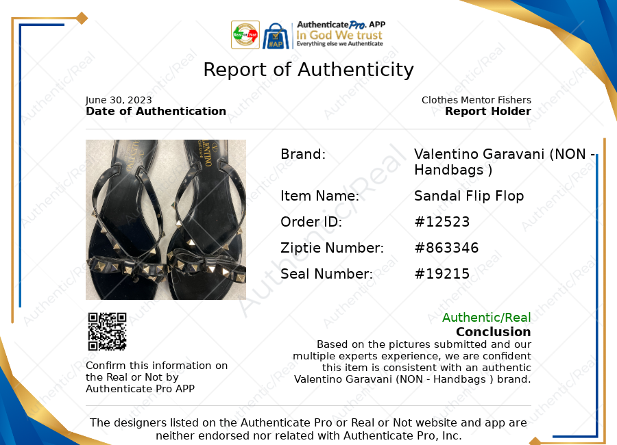 Sandals Luxury Designer By Valentino Size: 11