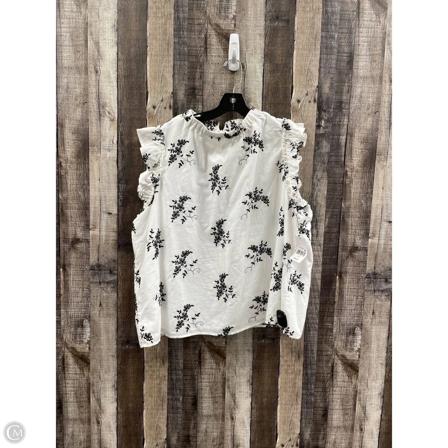 Top Sleeveless By Ophelia Roe In White, Size: 3x