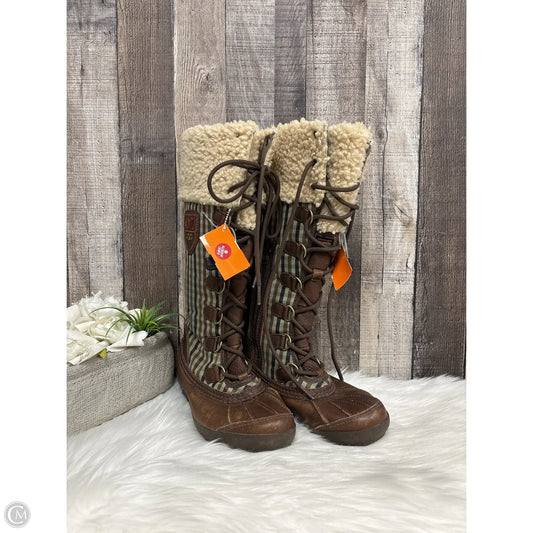 Boots Designer By Ugg In Brown, Size: 6.5