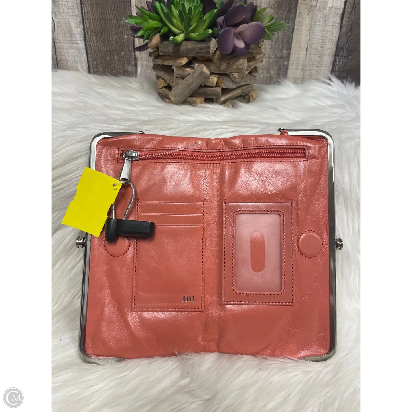 Clutch By Cme, Size: Small