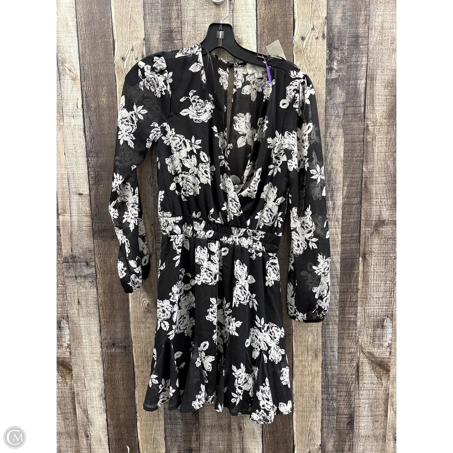 Dress Casual Short By Jun & Ivy In Black & White, Size: Xs