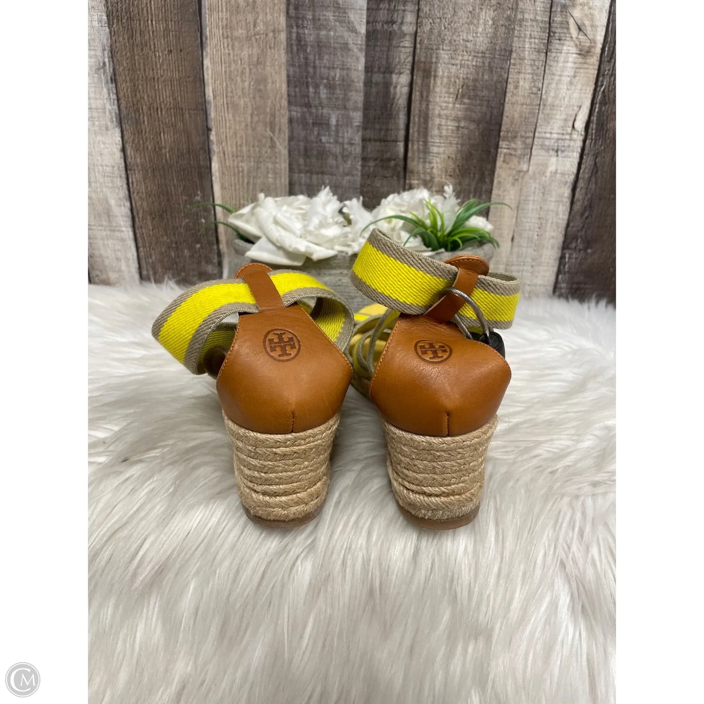 Sandals Designer By Tory Burch In Yellow, Size: 8