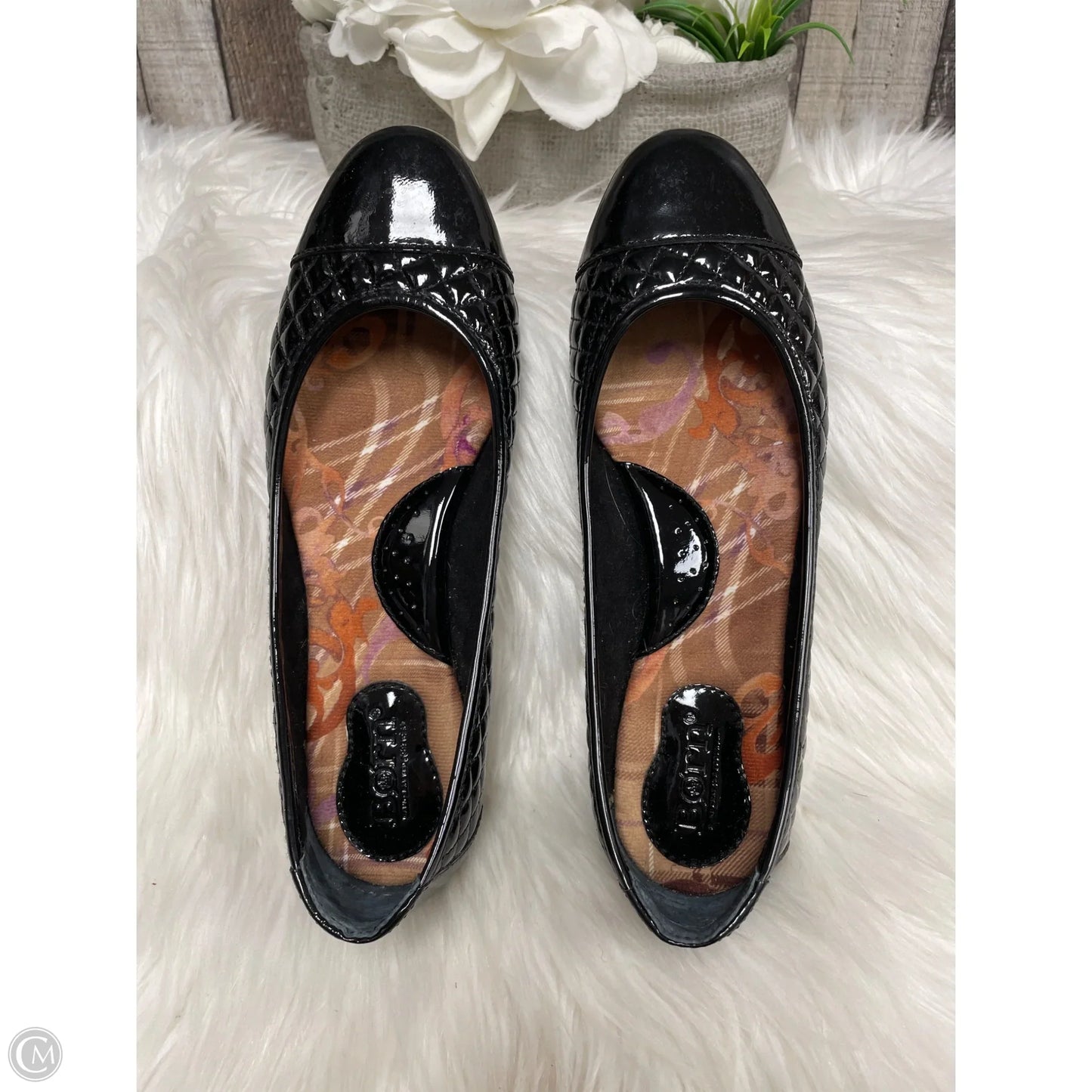 Shoes Flats By Born In Black, Size: 8.5