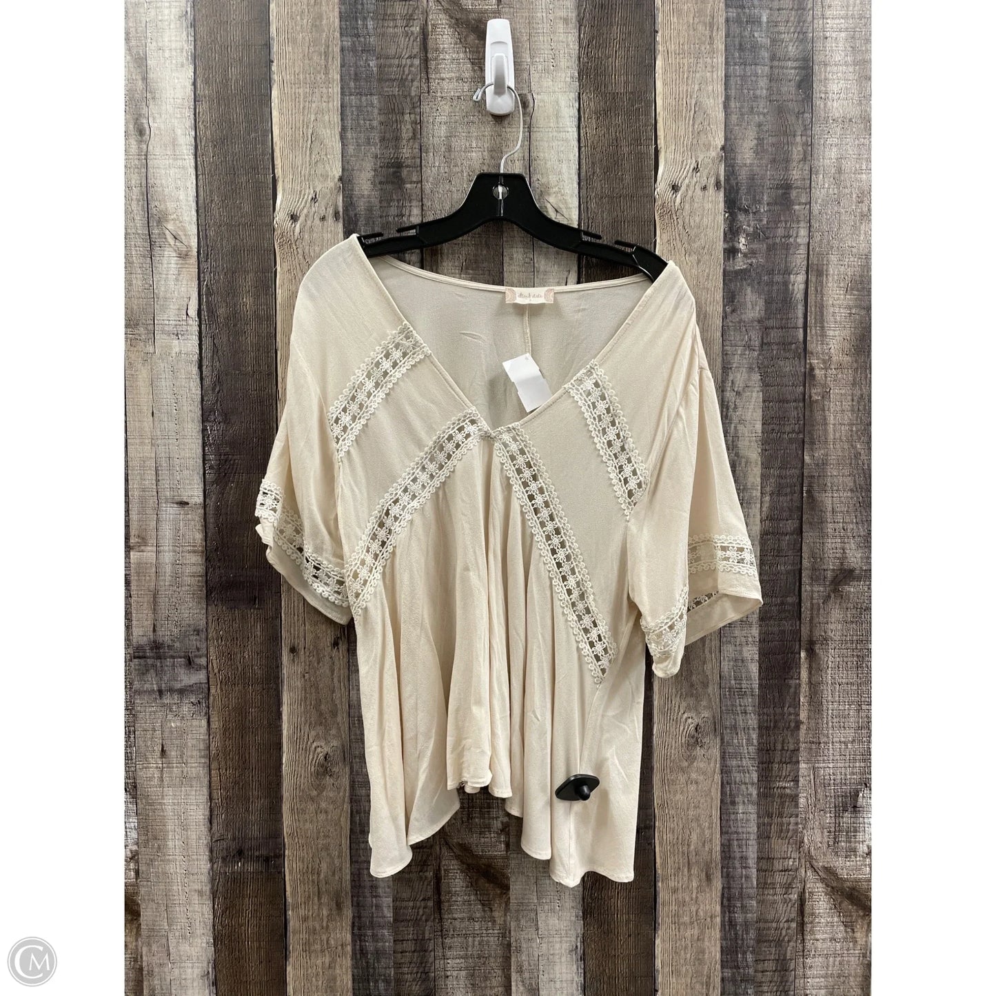 Top Short Sleeve By Altard State In Ivory, Size: S