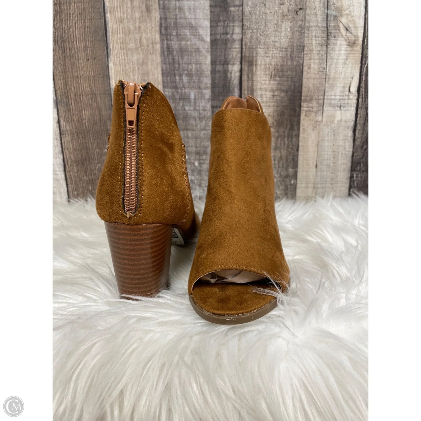 Boots Ankle Heels By Refresh In Brown, Size: 8