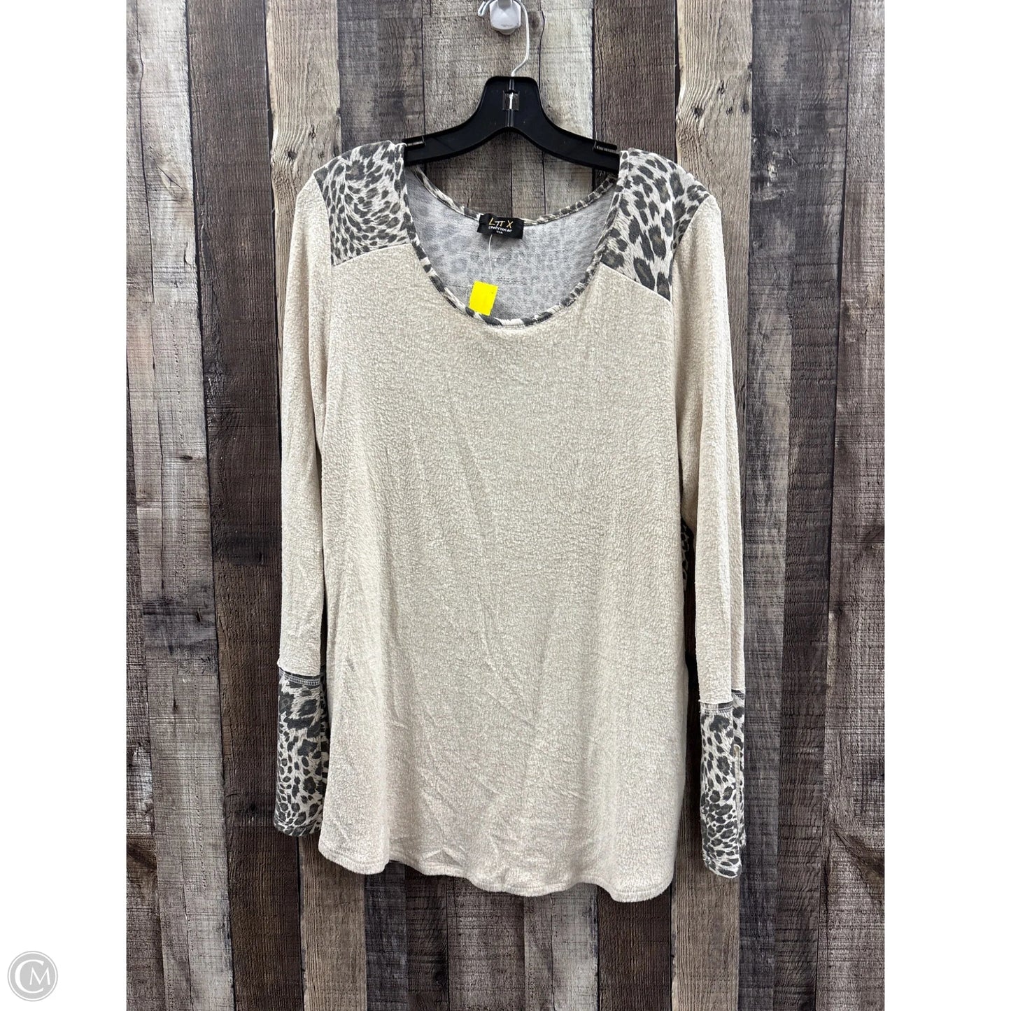 Top Long Sleeve By Cme In Ivory, Size: L
