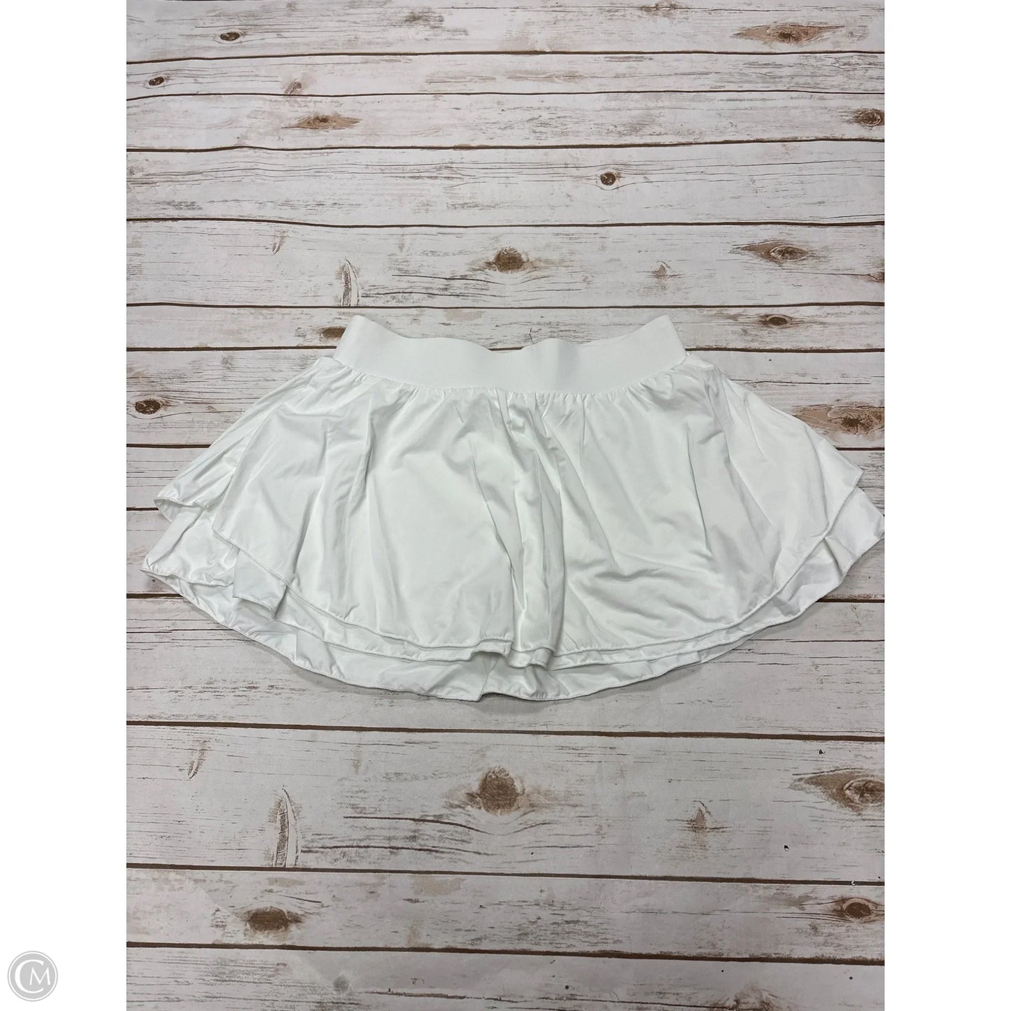 Athletic Skort By Cmf In White, Size: L