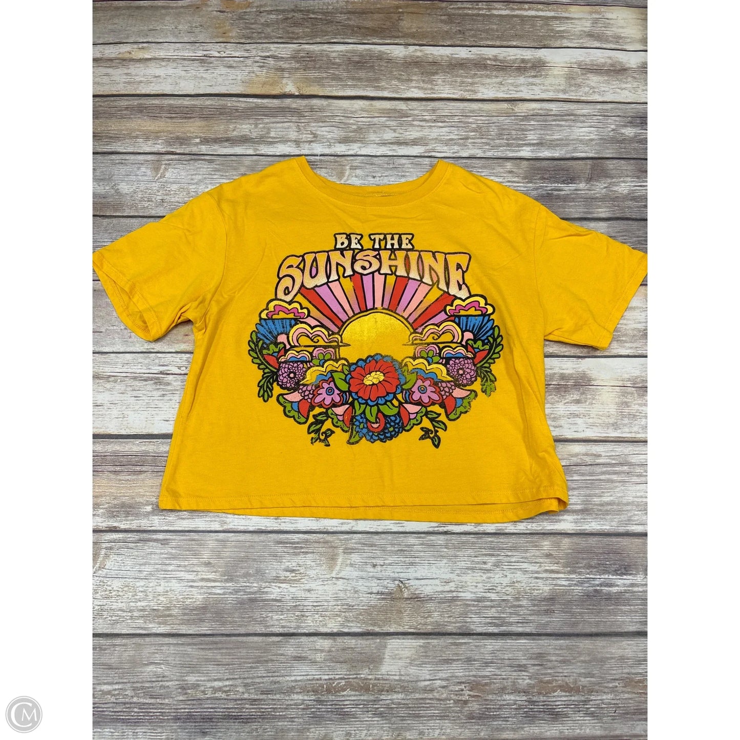Top Short Sleeve By Cme In Gold, Size: Xl