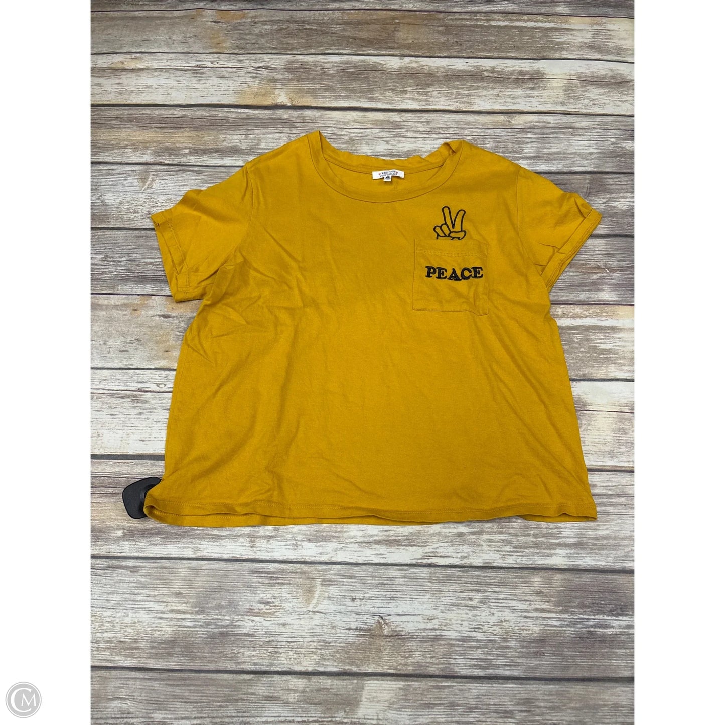 Top Short Sleeve By Cme In Gold, Size: Xl