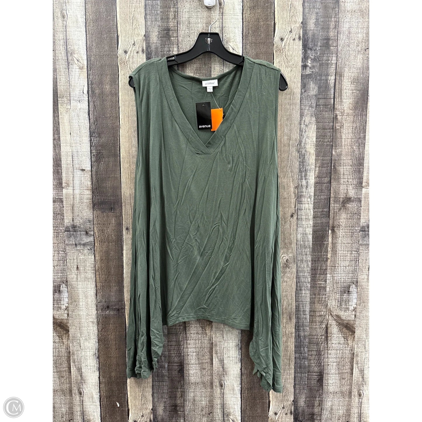 Top Sleeveless By Avenue In Green, Size: 1x