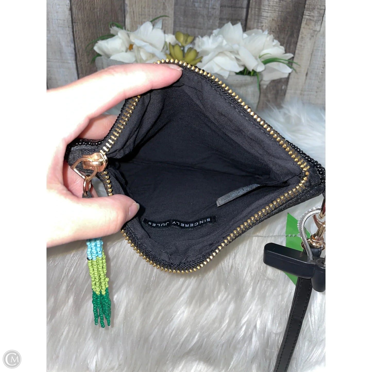Wristlet By Sincerely Jules, Size: Medium