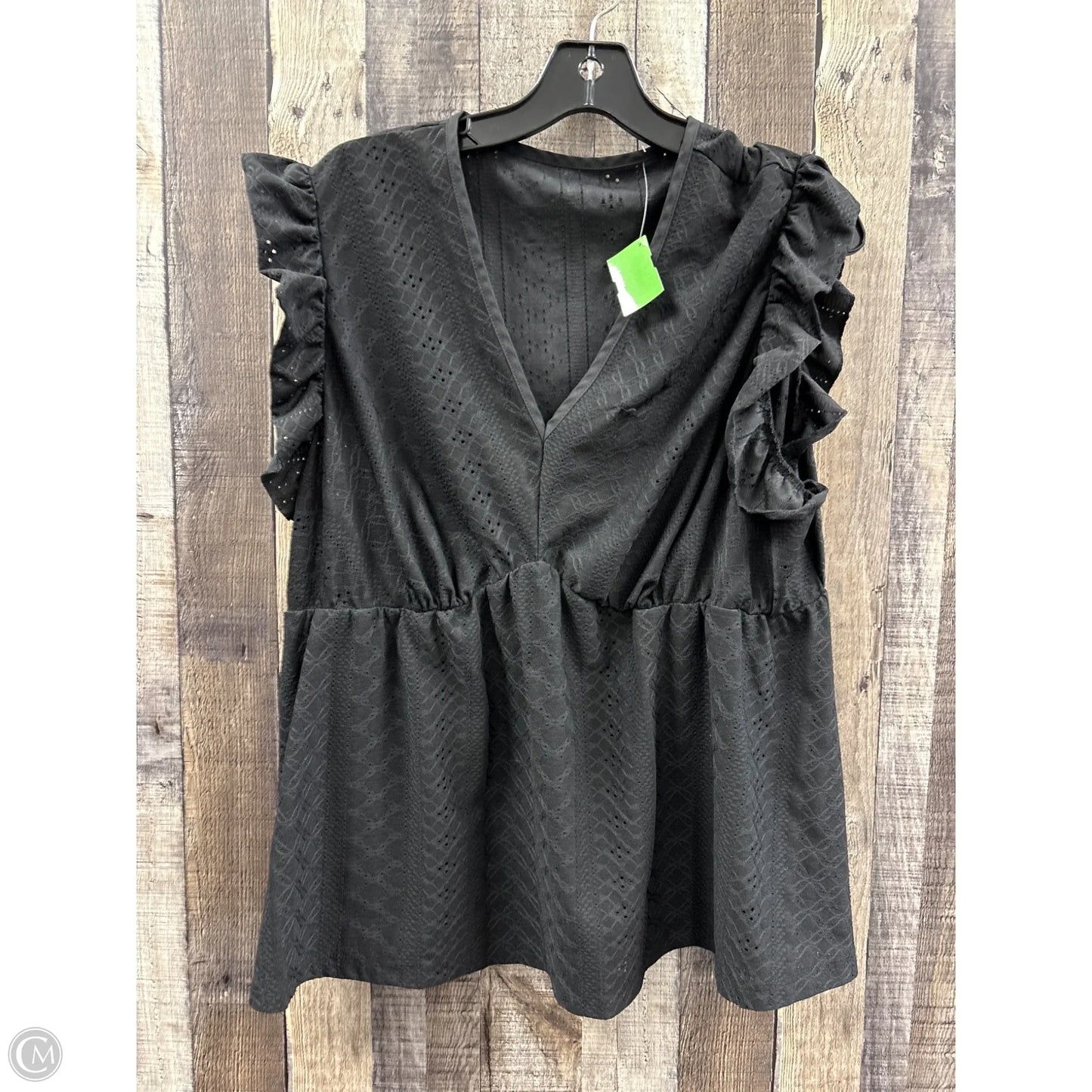 Top Short Sleeve By Shein In Black, Size: 4x