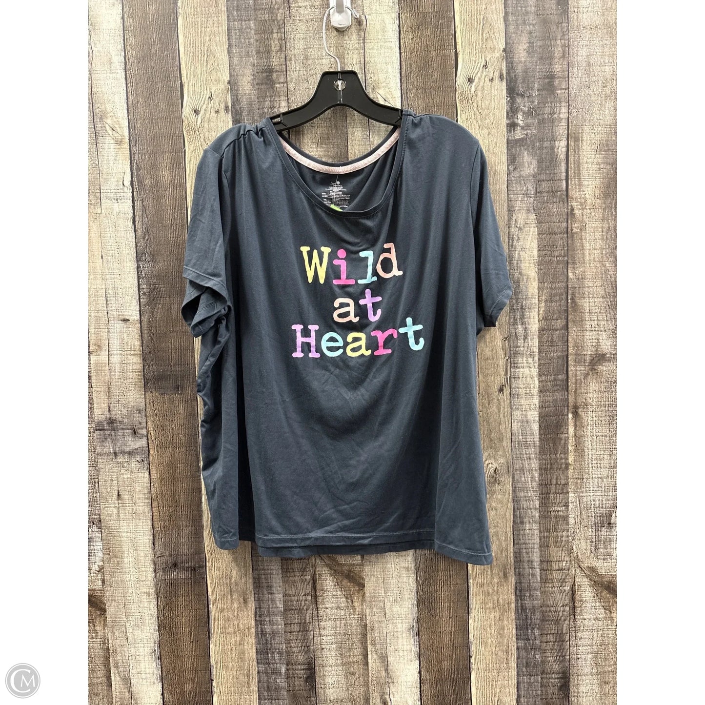 Top Short Sleeve By Cme In Grey, Size: 2x
