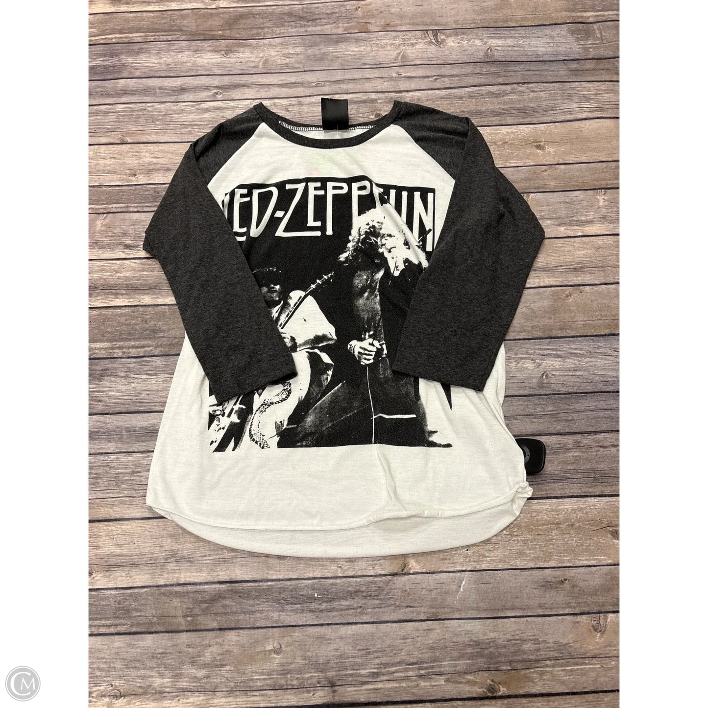 Top Long Sleeve By Cme In Grey & White, Size: M