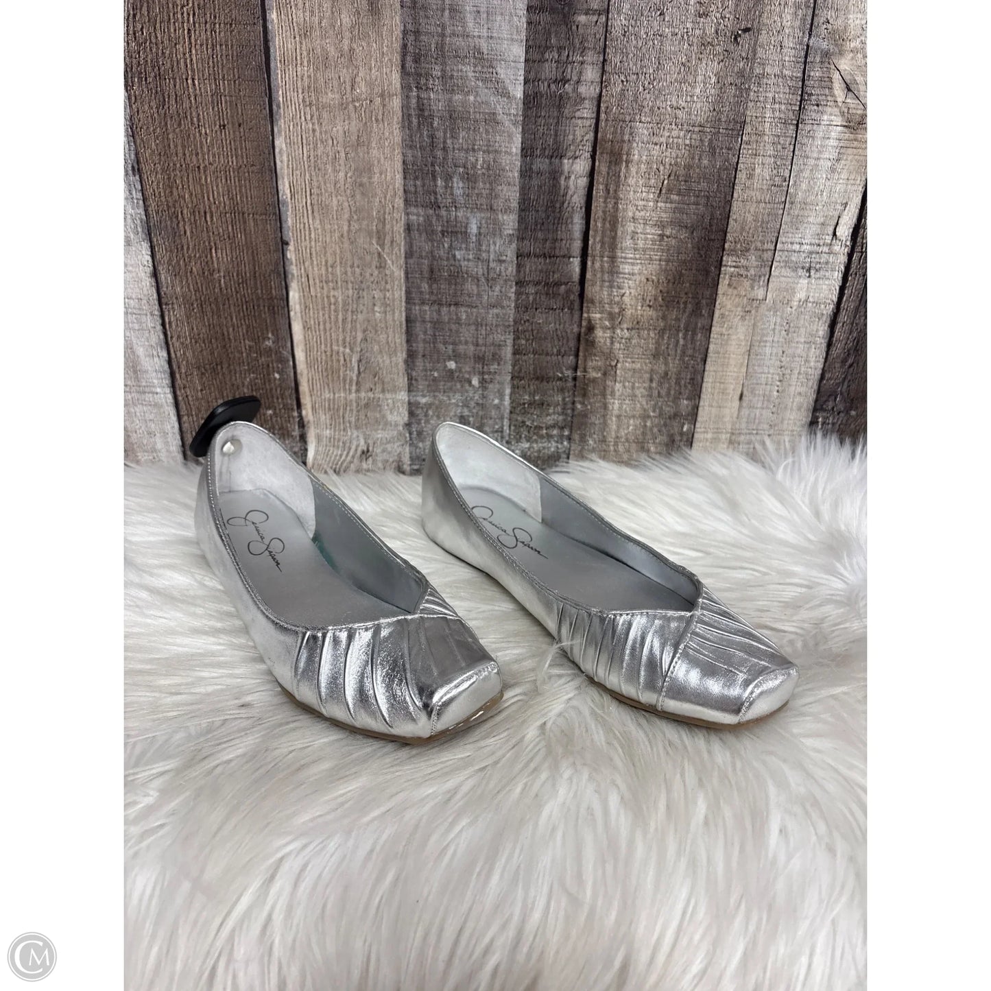 Shoes Flats By Jessica Simpson In Silver, Size: 7