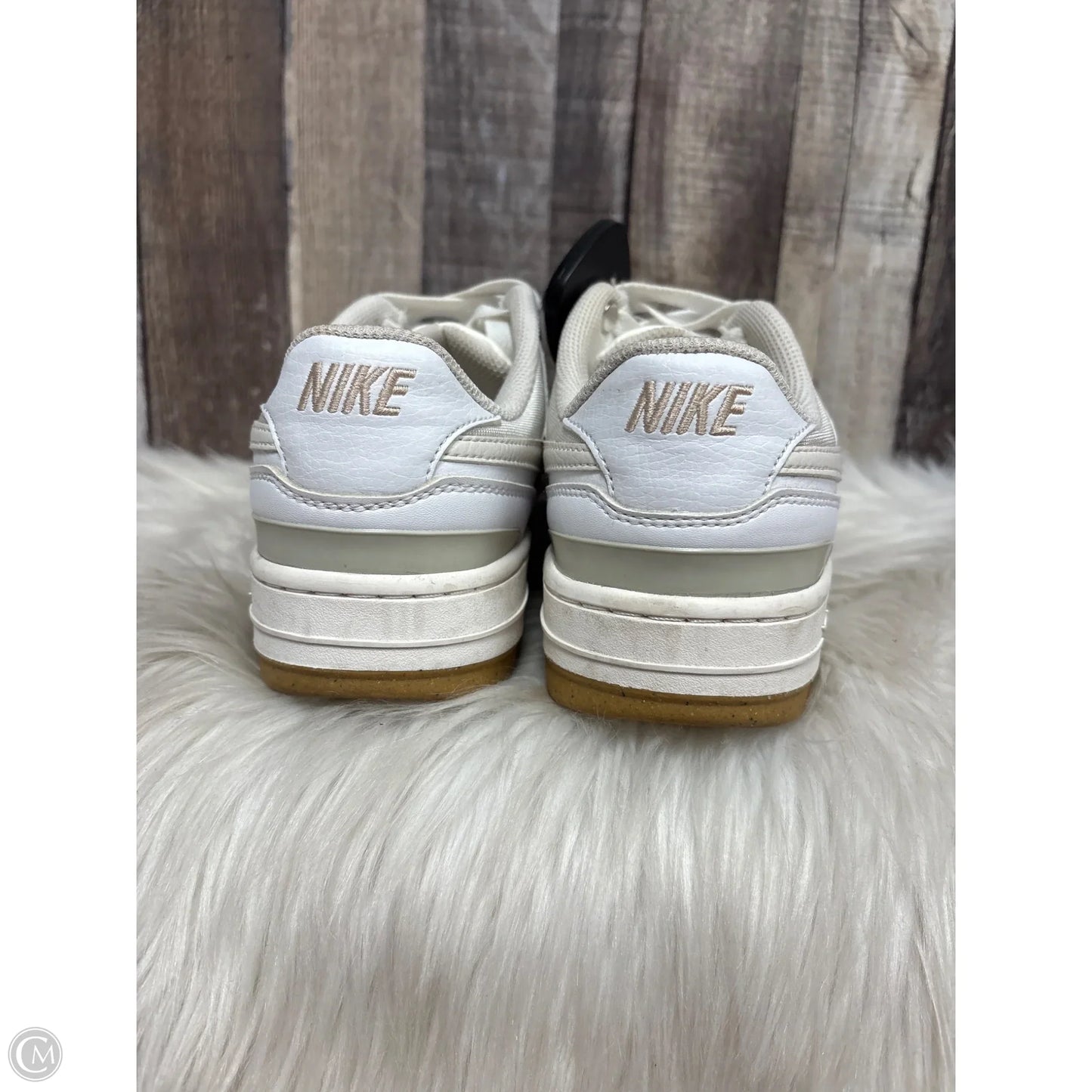 Shoes Athletic By Nike In White, Size: 8.5