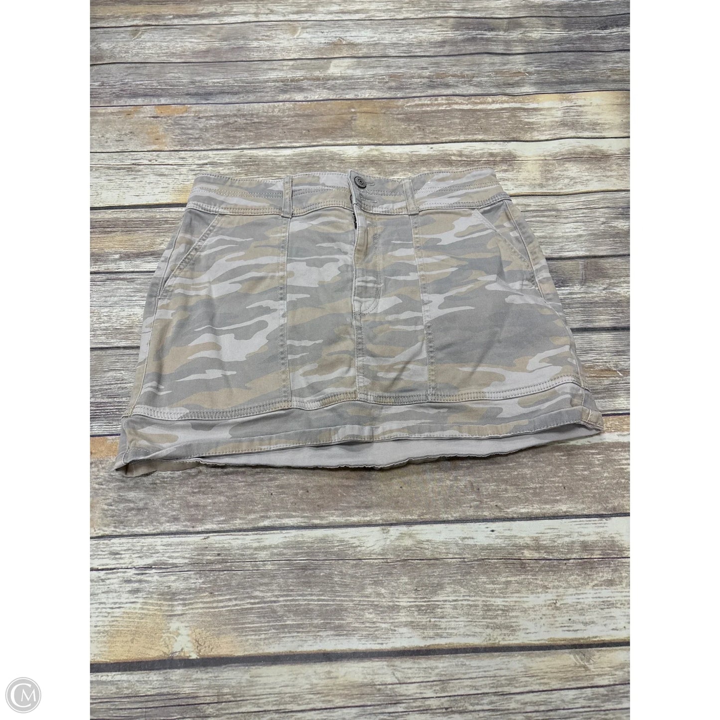 Skirt Mini & Short By Express In Camouflage Print, Size: 12