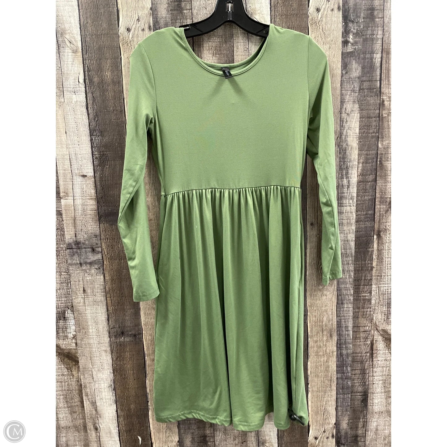 Dress Casual Short By Cmf In Green, Size: S