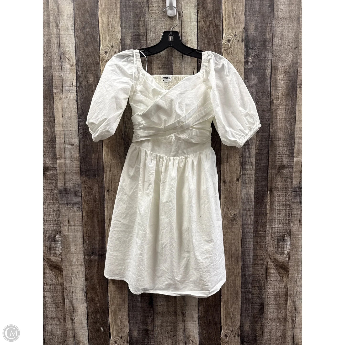 Dress Casual Short By Express In White, Size: Xs