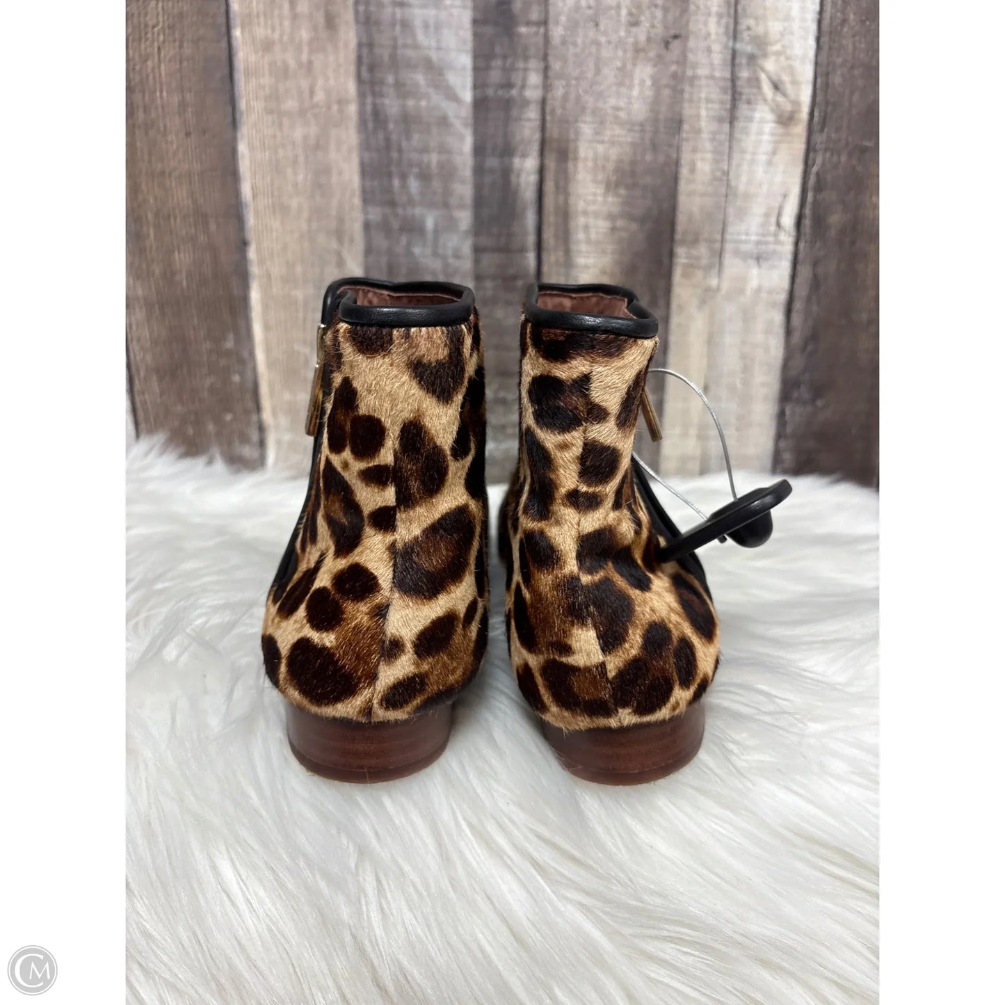Boots Ankle Flats By Louise Et Cie In Animal Print, Size: 9.5