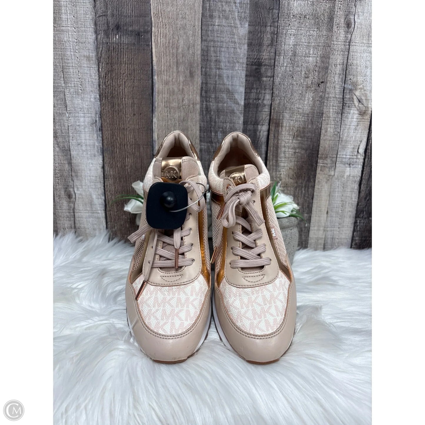 Shoes Designer By Michael Kors In Pink, Size: 10