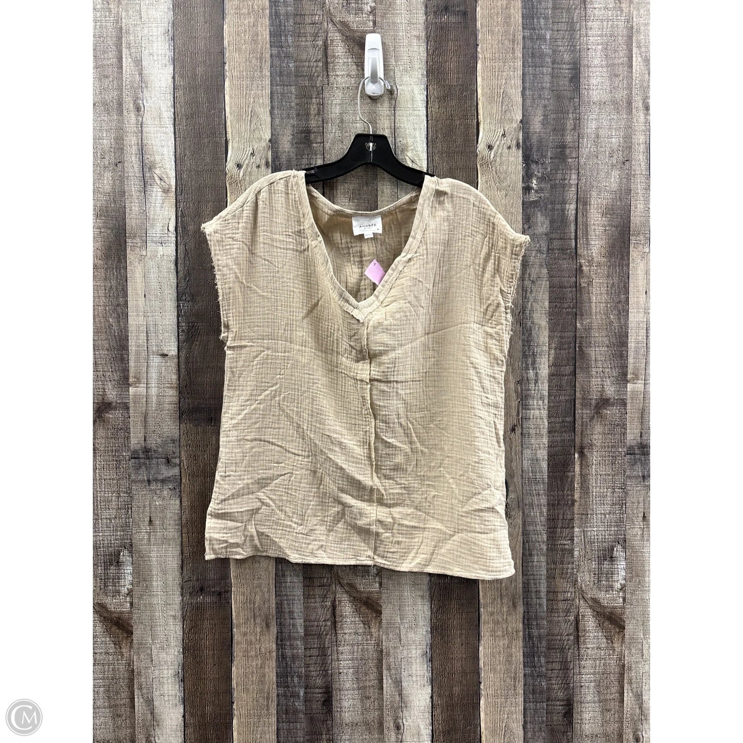 Top Sleeveless By Andree By Unit In Tan, Size: M