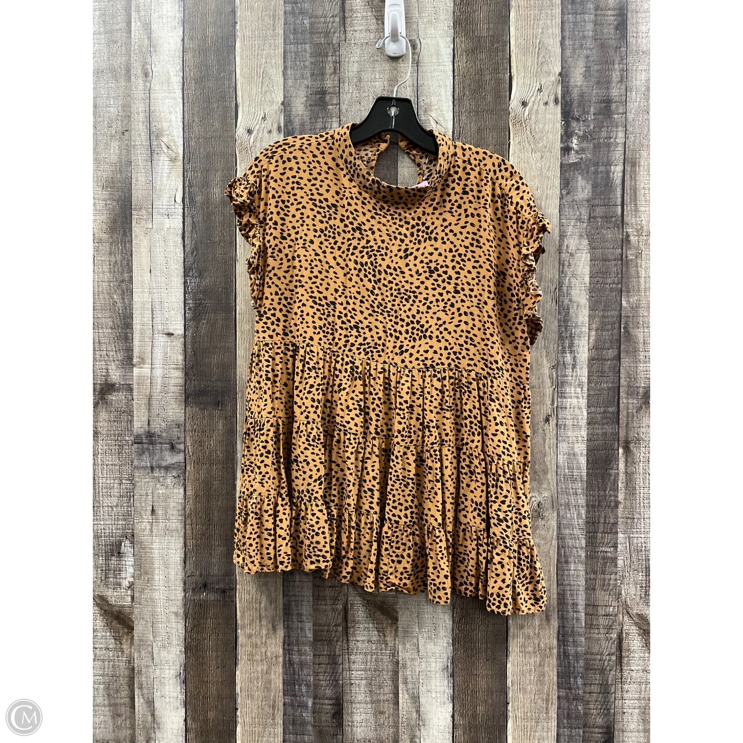 Top Short Sleeve By Shein In Animal Print, Size: M