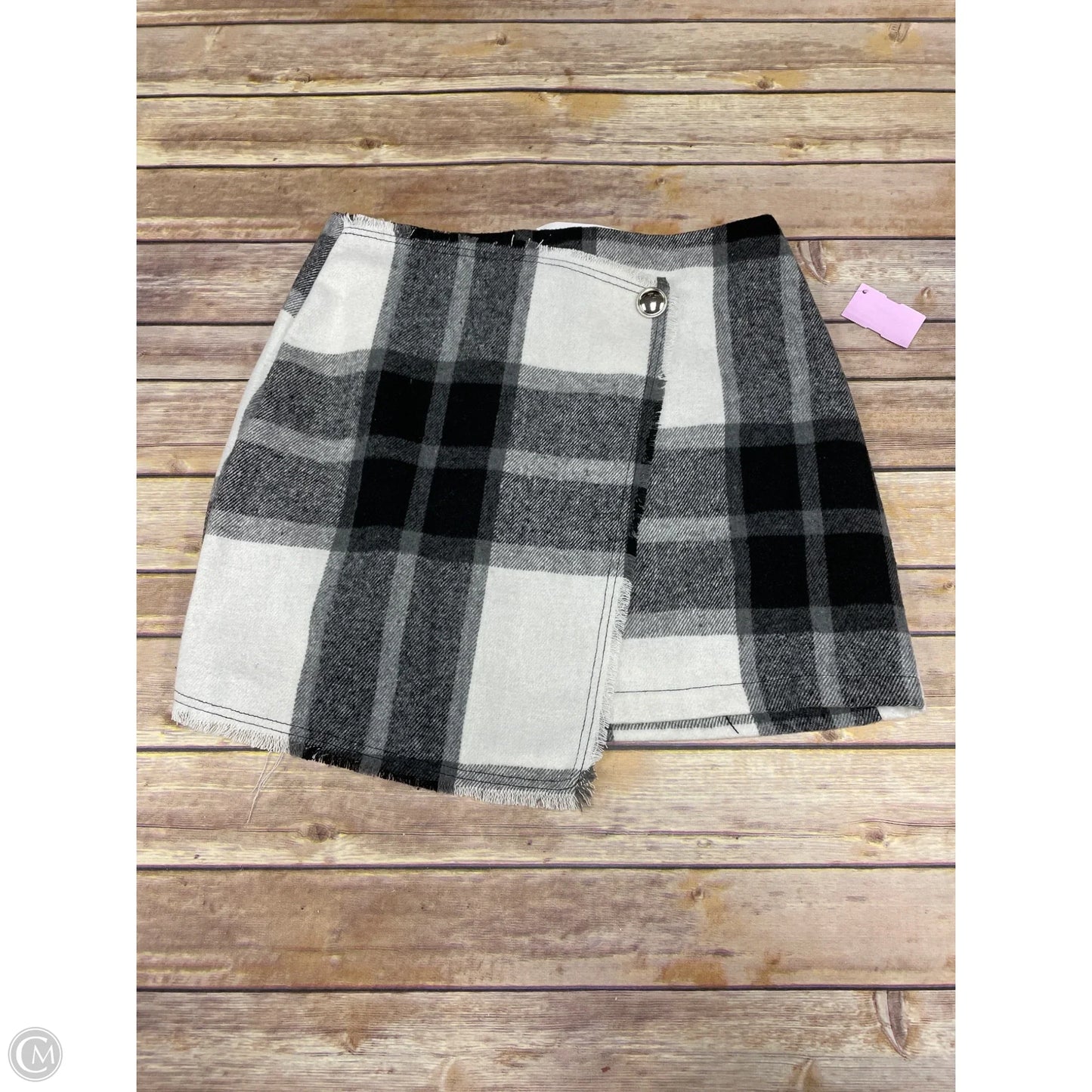Skirt Mini & Short By Hyfve In Black & White, Size: M