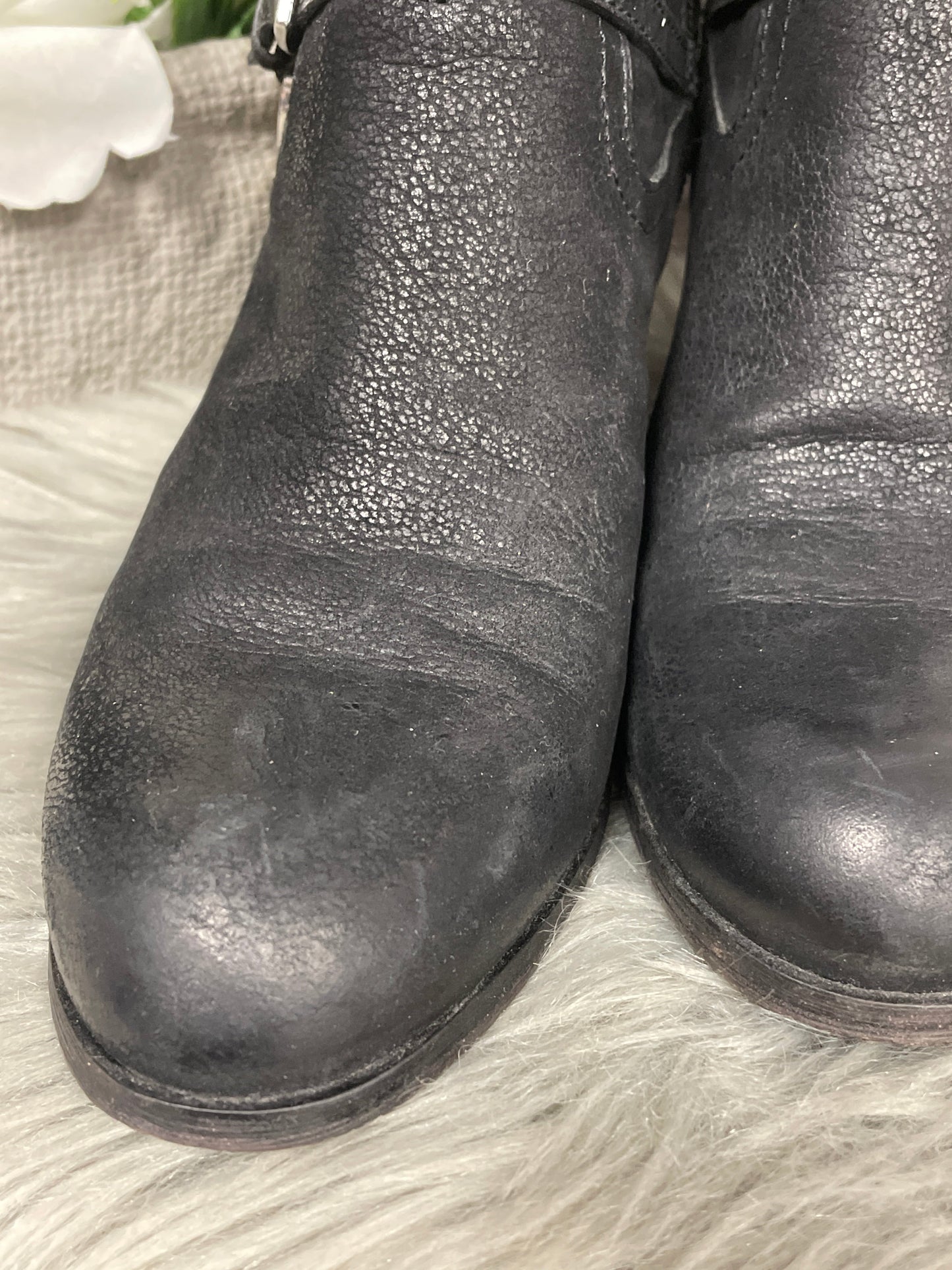 Boots Ankle Heels By Vince Camuto In Black, Size: 7