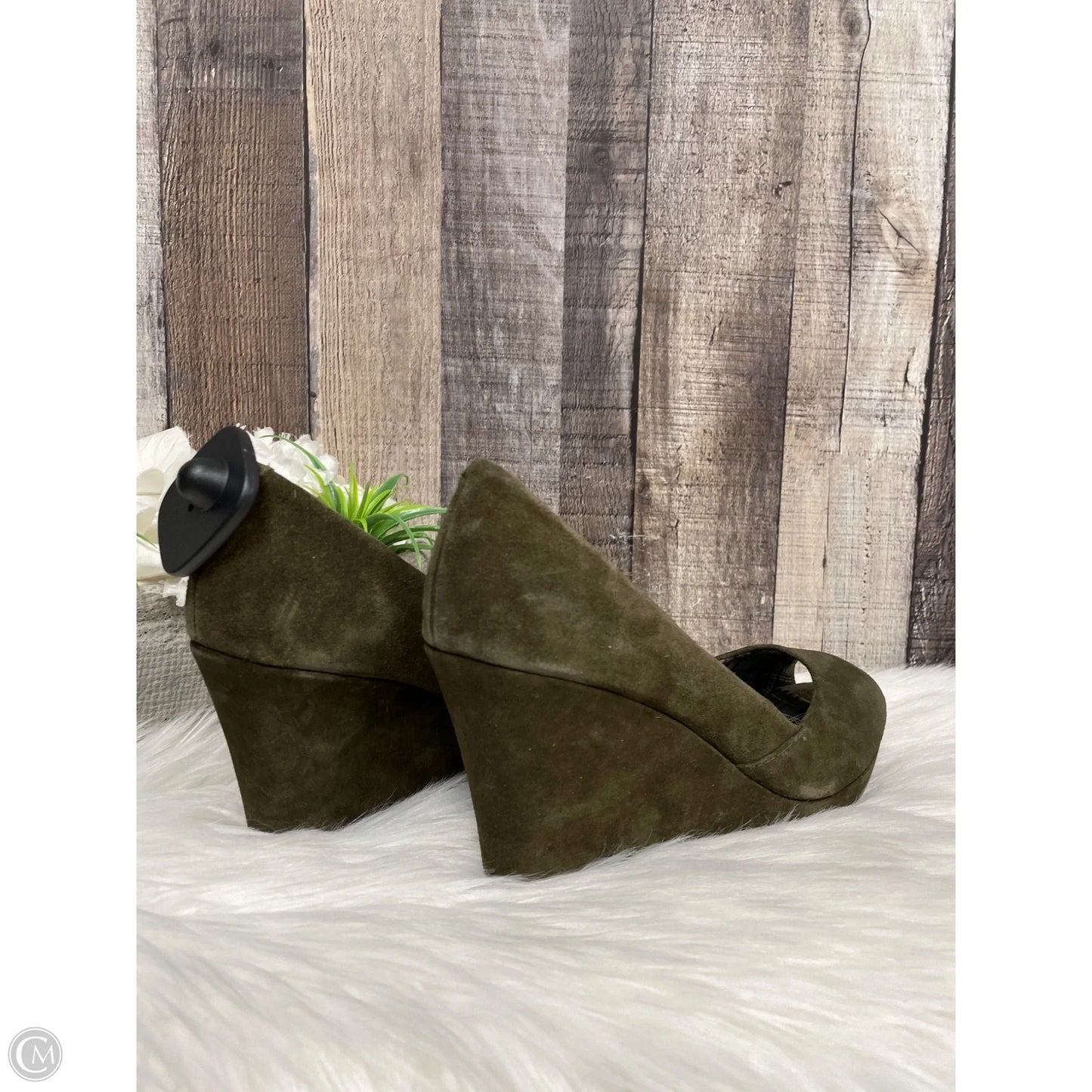 Shoes Heels Wedge By Chinese Laundry In Green, Size: 8