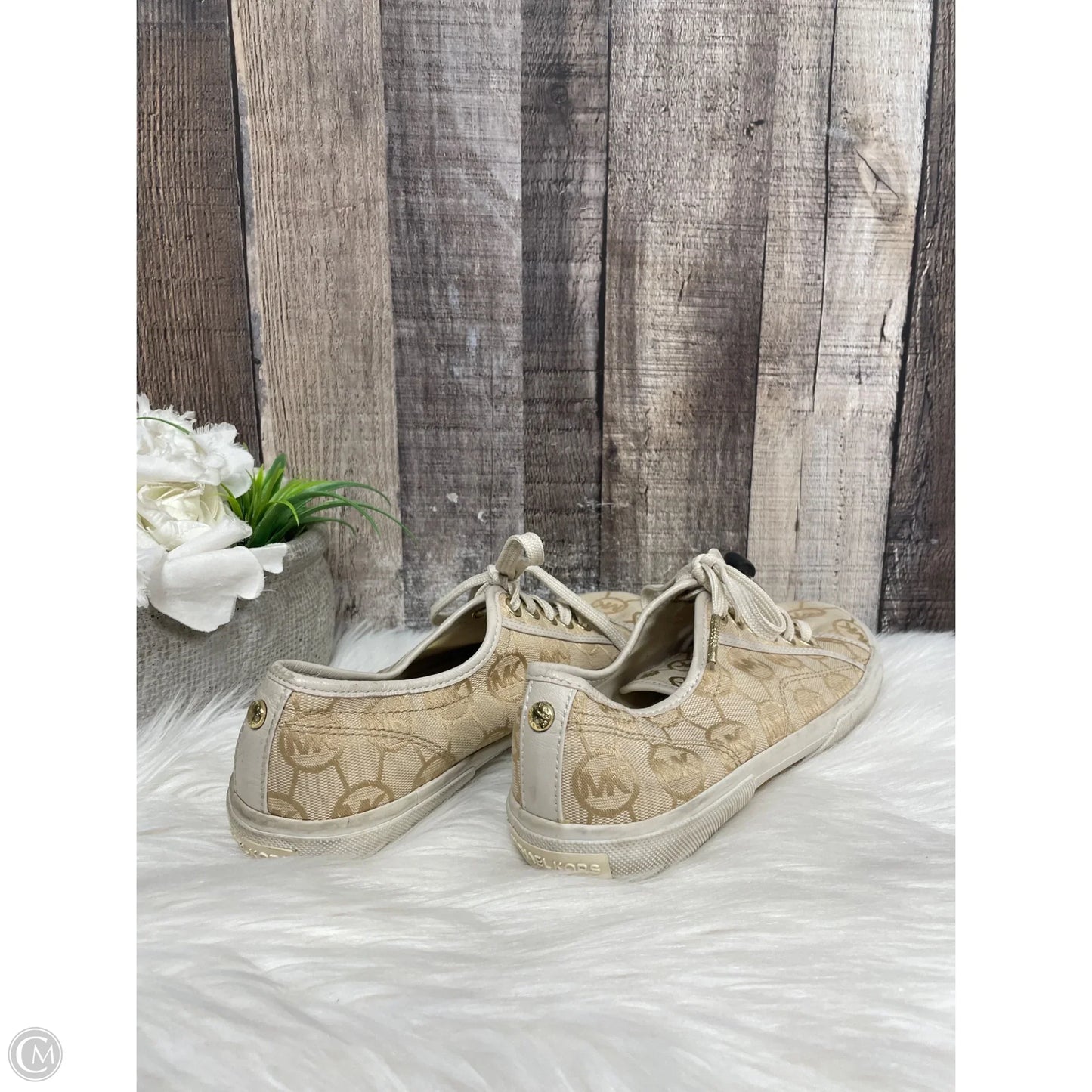 Shoes Designer By Michael Kors In Beige, Size: 7